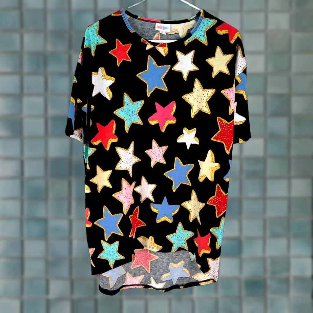 Vintage VINTAGE LuLaRoe Womens Irma Americana Frosted Sugar Cookie Star Black T Shirt Size XS Size XS / US 0-2 / IT 36-38 - 1 Thumbnail