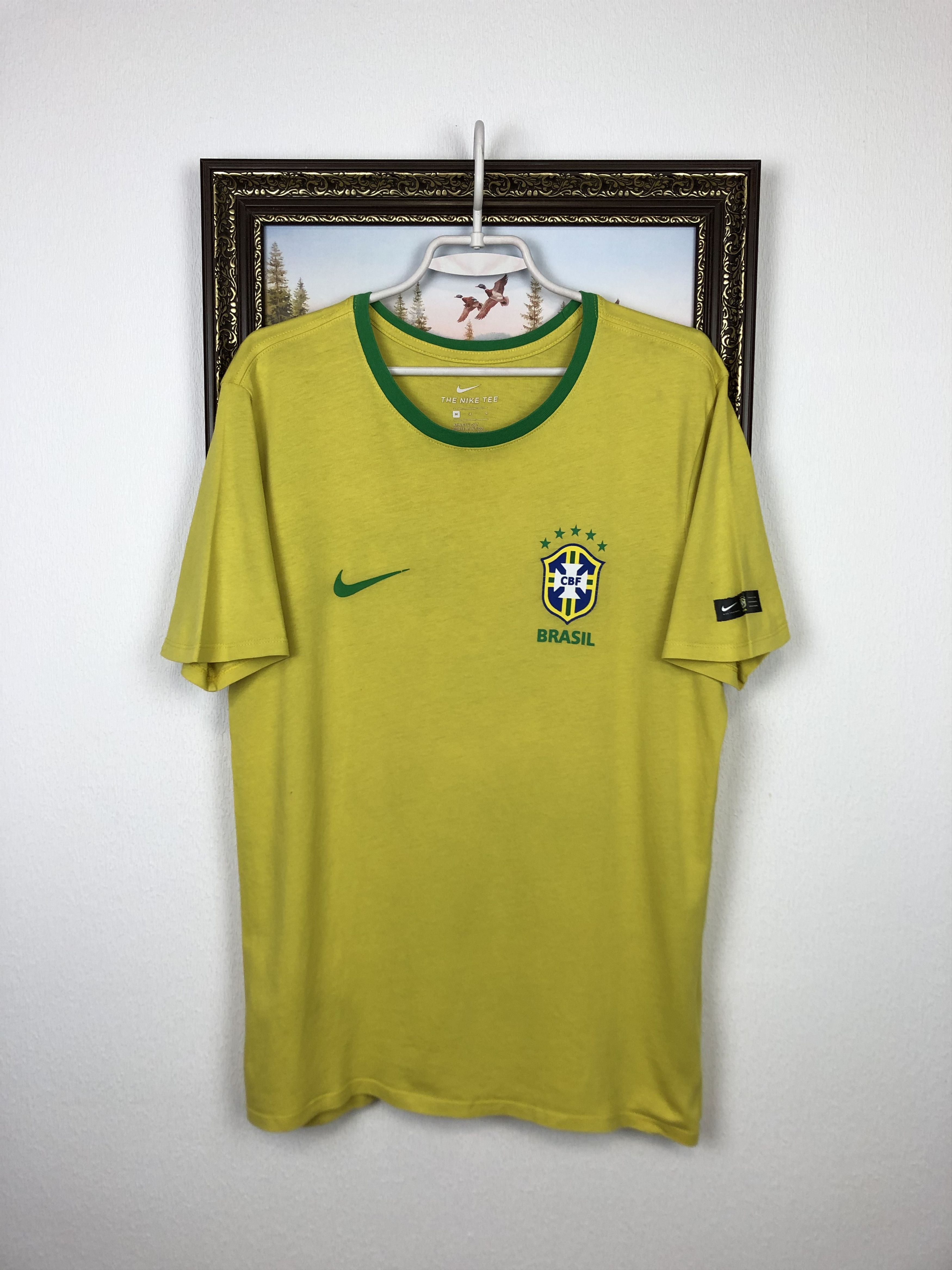 Nike Nike Brazil Football Shirt Soccer Yellow Jersey Mens Tee Size US M / EU 48-50 / 2 - 1 Thumbnail