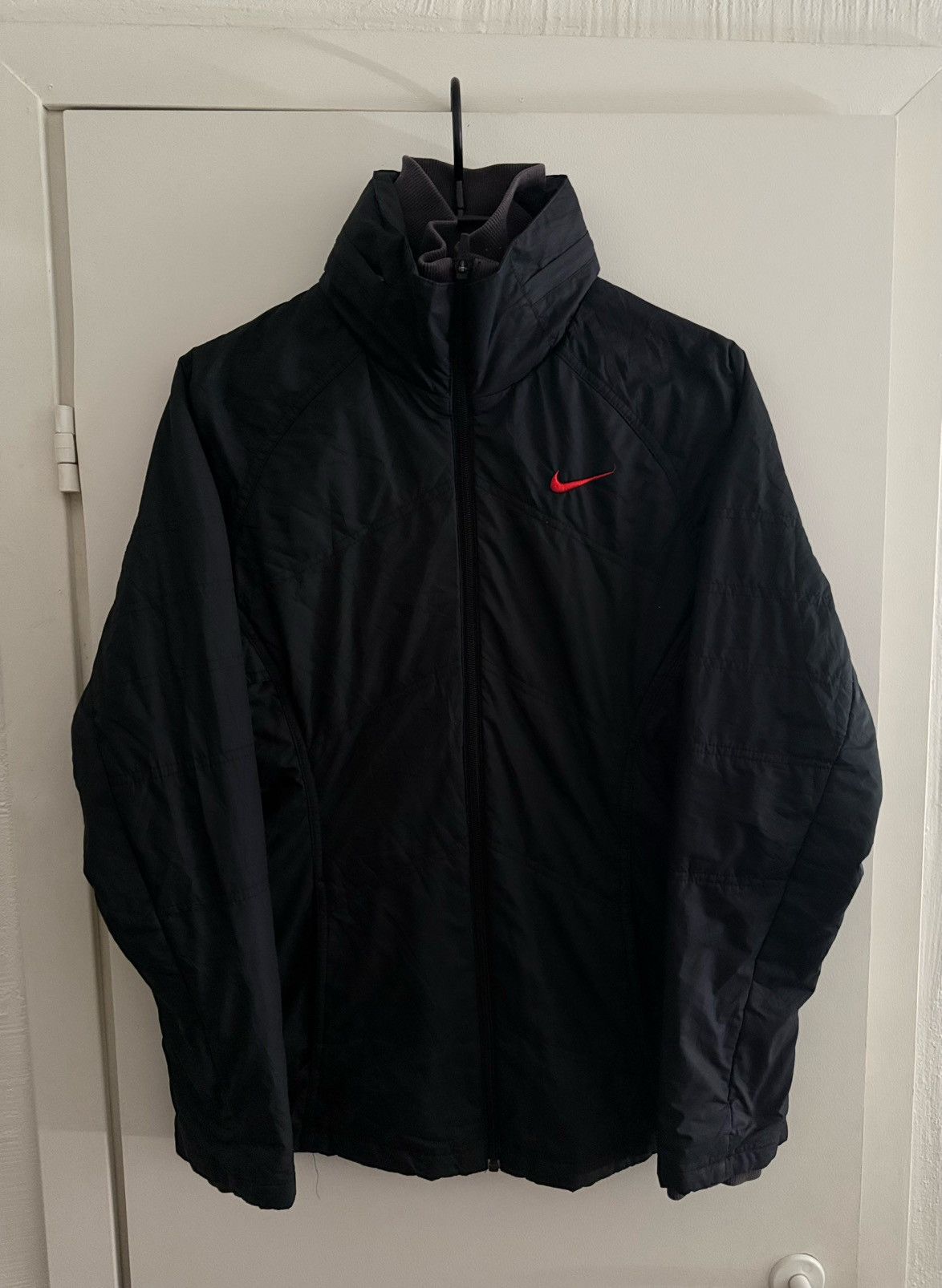 Nike Vintage Nike Puffer Jacket Size US M / EU 48-50 / 2 - 2 Thumbnail
