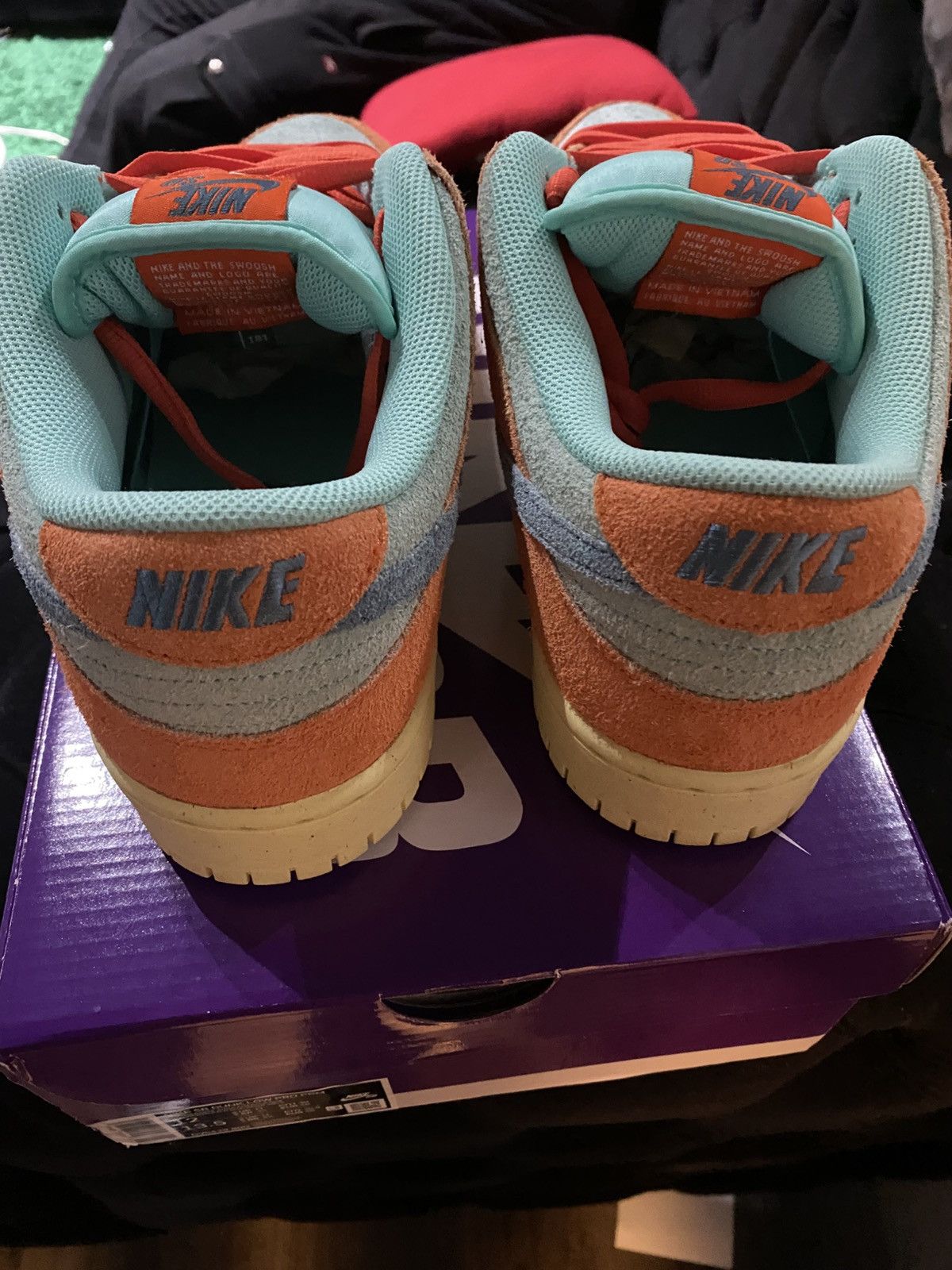 Nike Nike Dunk SB Low Orange Emerald Men Size 12 DV5429-800 Used Size US 12 / EU 45 - 4 Thumbnail