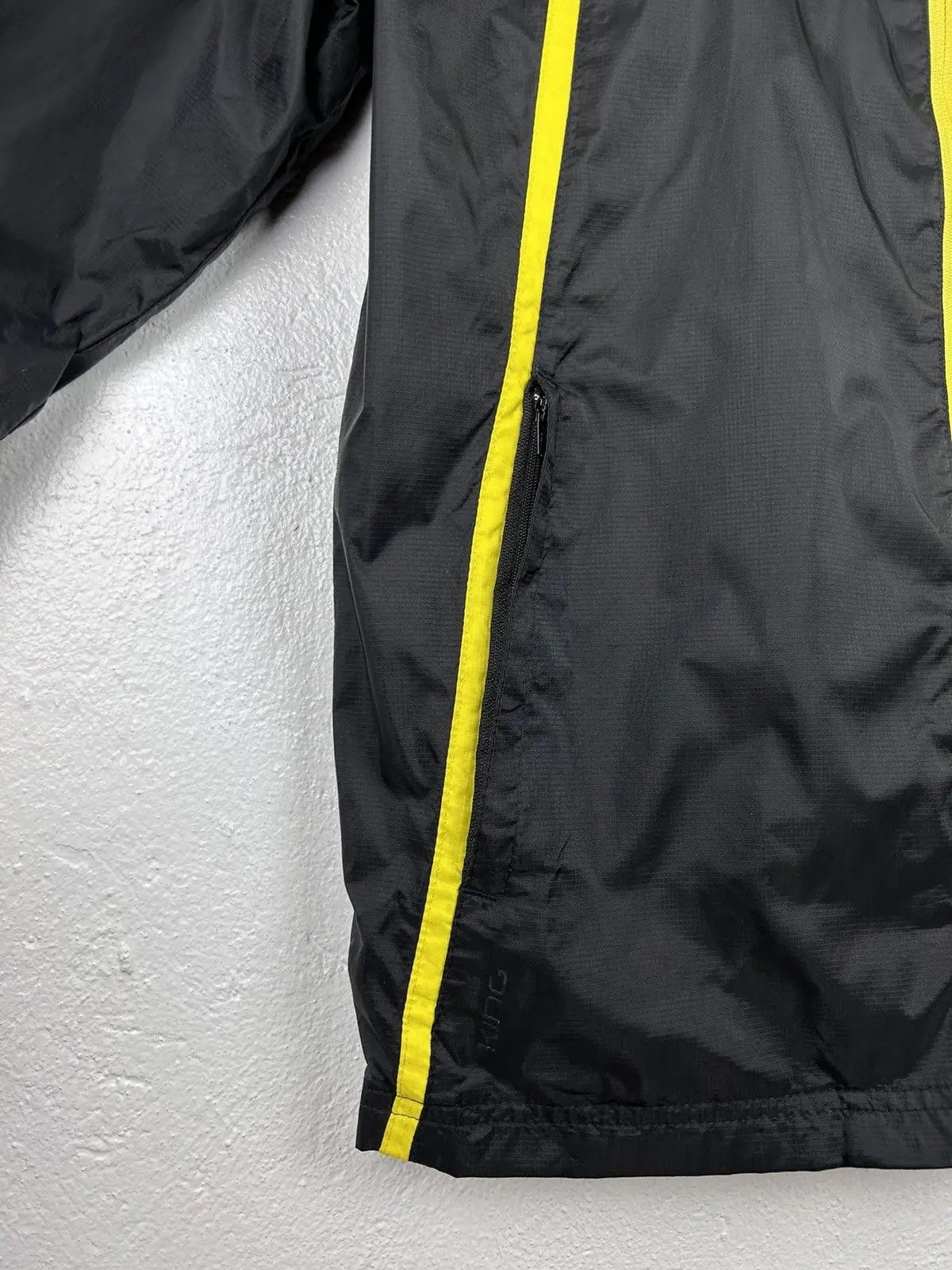 Puma Vintage Puma x BVB Borussia Dortmund Lightweight Jacket Size US S / EU 44-46 / 1 - 5 Thumbnail