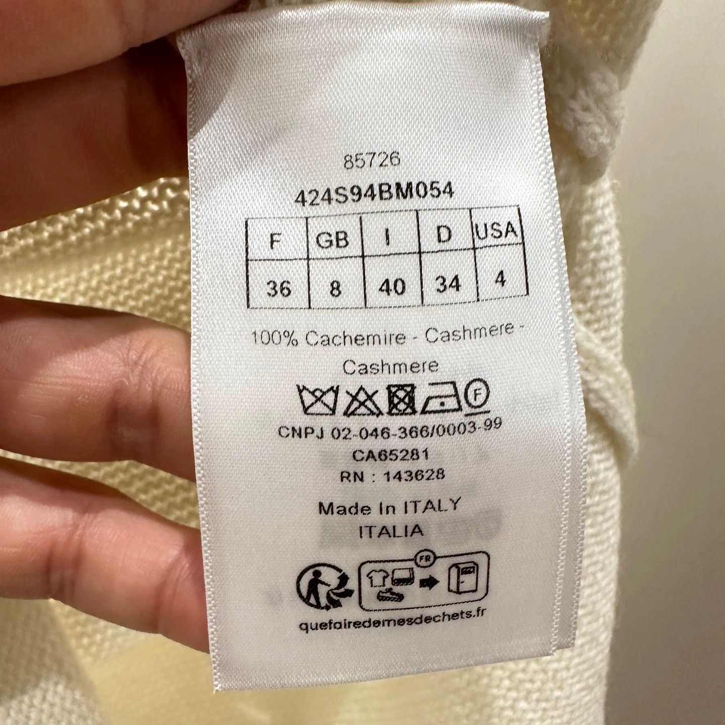 Christian Dior Monsieur Christian Dior mar595 Sun Logo Shldr Cashmere Sweater 36 Size XS / US 0-2 / IT 36-38 - 4 Thumbnail