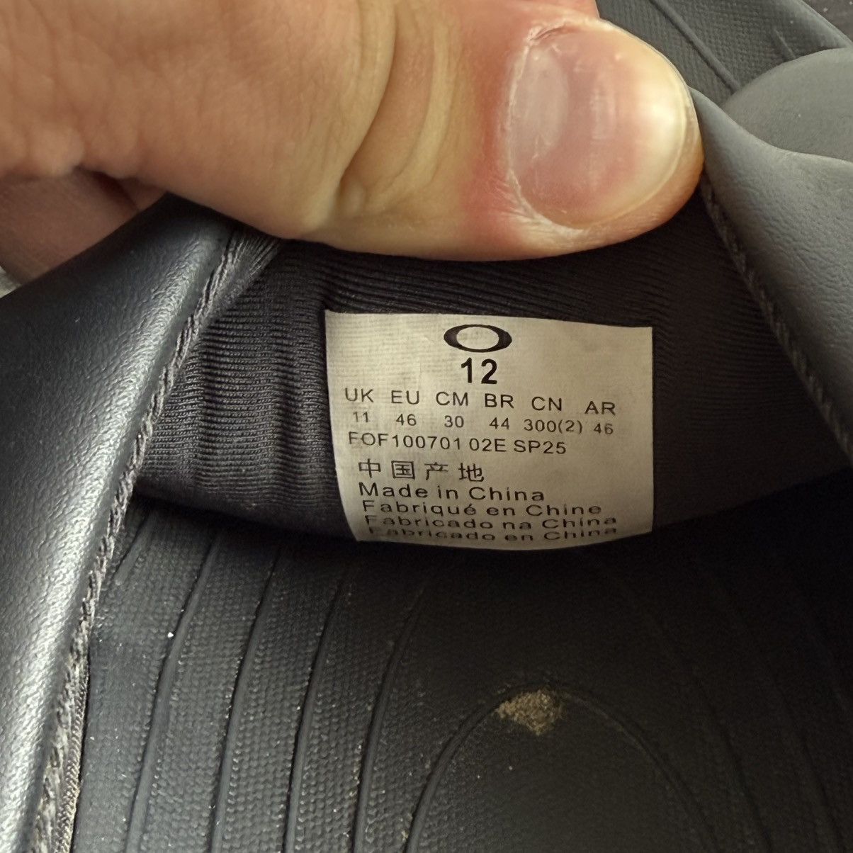 Oakley Vintage Black Oakley Logo Slides Size US 12 / EU 45 - 8 Thumbnail