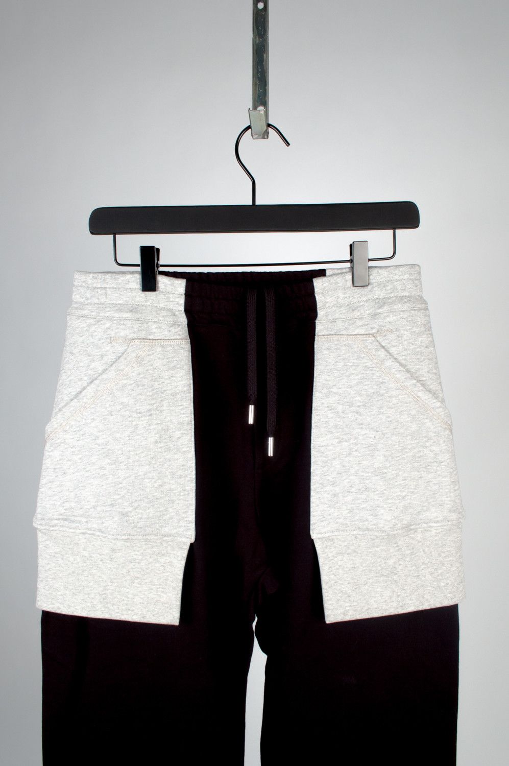 Alexander McQueen Alexander Mcqueen Men Sweatpants Size M H4201 Size US 31 - 2 Thumbnail