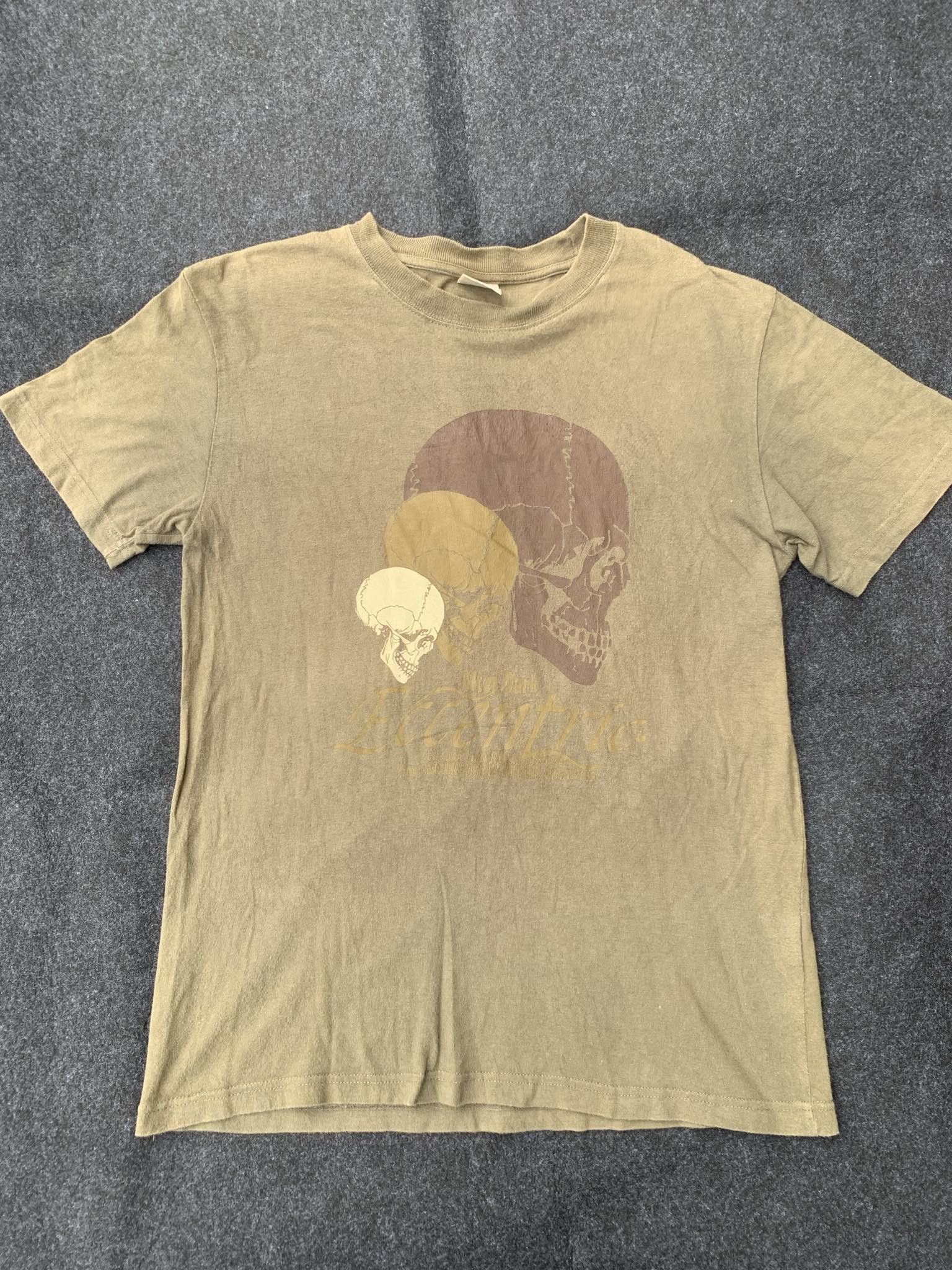 Vintage OG faded skull tshirt Size US L / EU 52-54 / 3 - 1 Thumbnail
