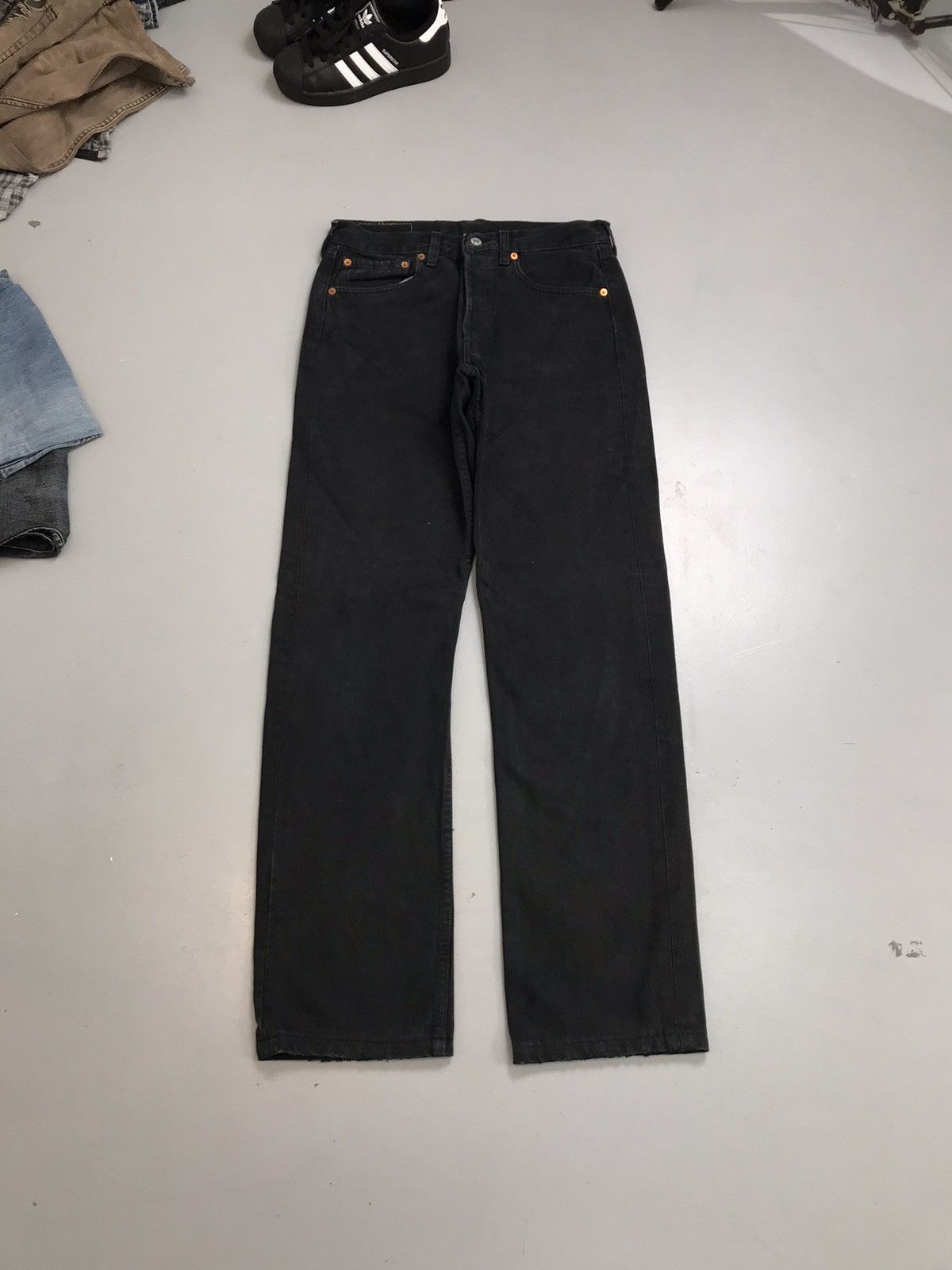 Levi's Vintage Levi’s 501 paper tab denim Size US 30 / EU 46 - 1 Thumbnail