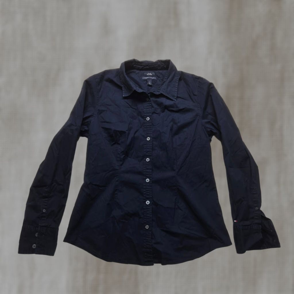 Tommy Hilfiger Tommy Hilfiger Solid Black Long Sleeve Button Up Shirt Adult Women's L Large Size L / US 10 / IT 46 - 1 Thumbnail