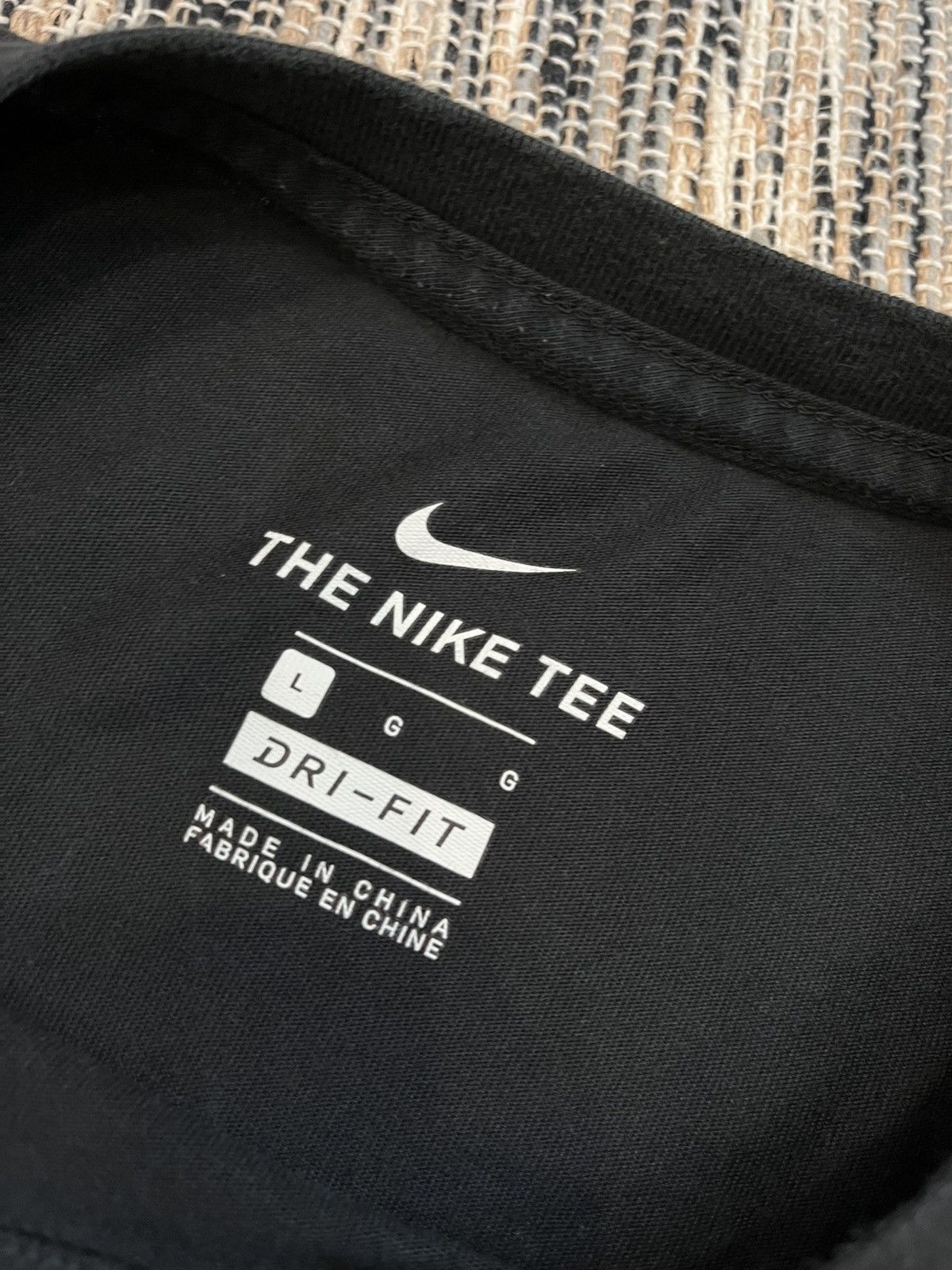 Nike × Vintage Vintage Nike Longsleeve Tshirt DriFit black basketball tee Size US L / EU 52-54 / 3 - 16 Thumbnail