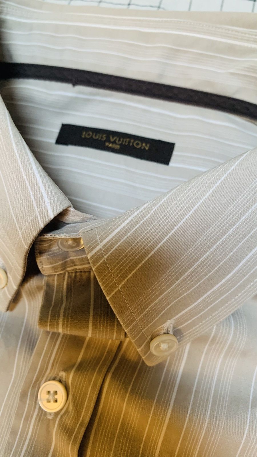 Louis Vuitton Louis Vuitton Size US M / EU 48-50 / 2 - 2 Thumbnail
