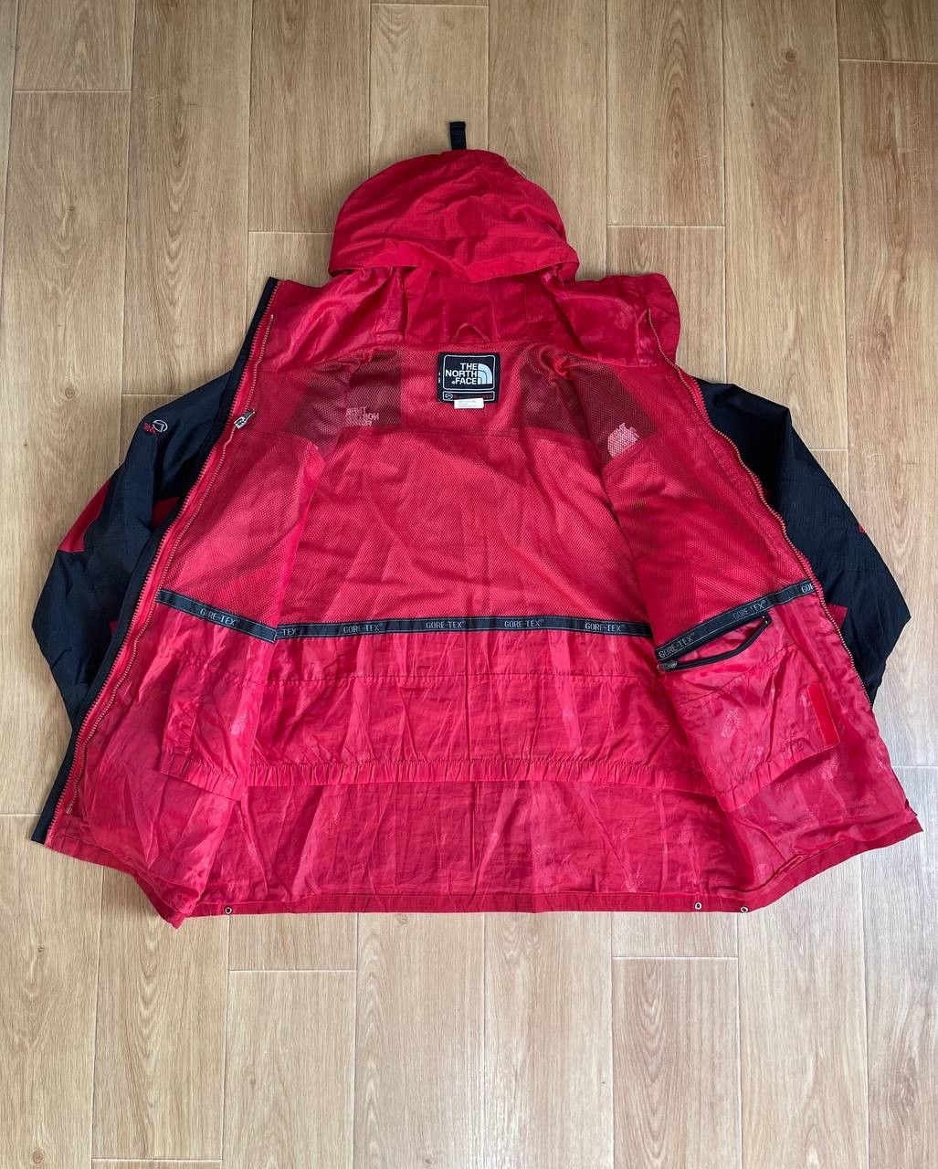 The North Face The North Face 1990 Retro Goretex Mountain Jacket Size US XL / EU 56 / 4 - 15 Thumbnail
