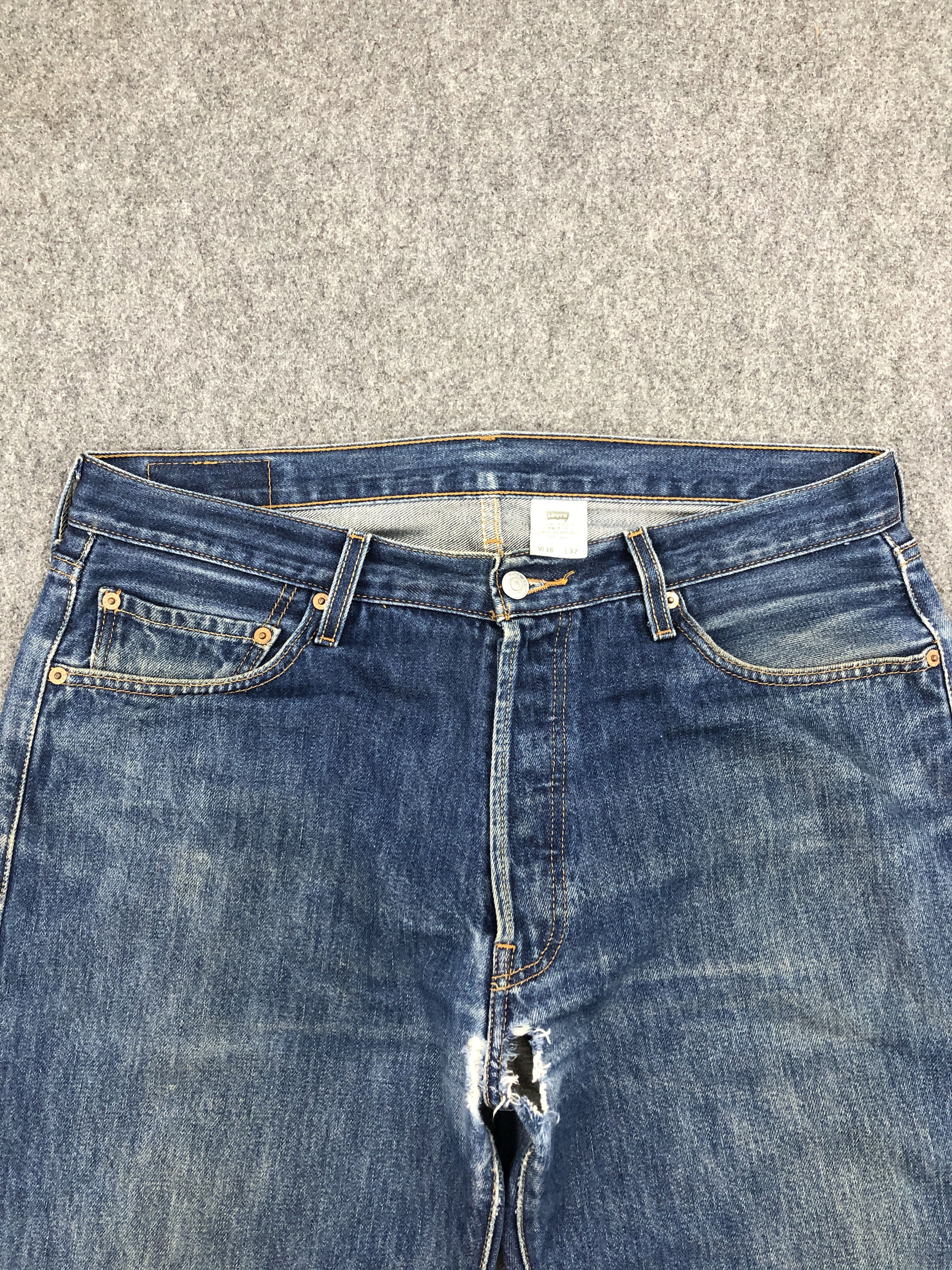 Levi's Vintage Levi's 501 Faded Blue Jeans DP2297 Size US 34 / EU 50 - 2 Thumbnail