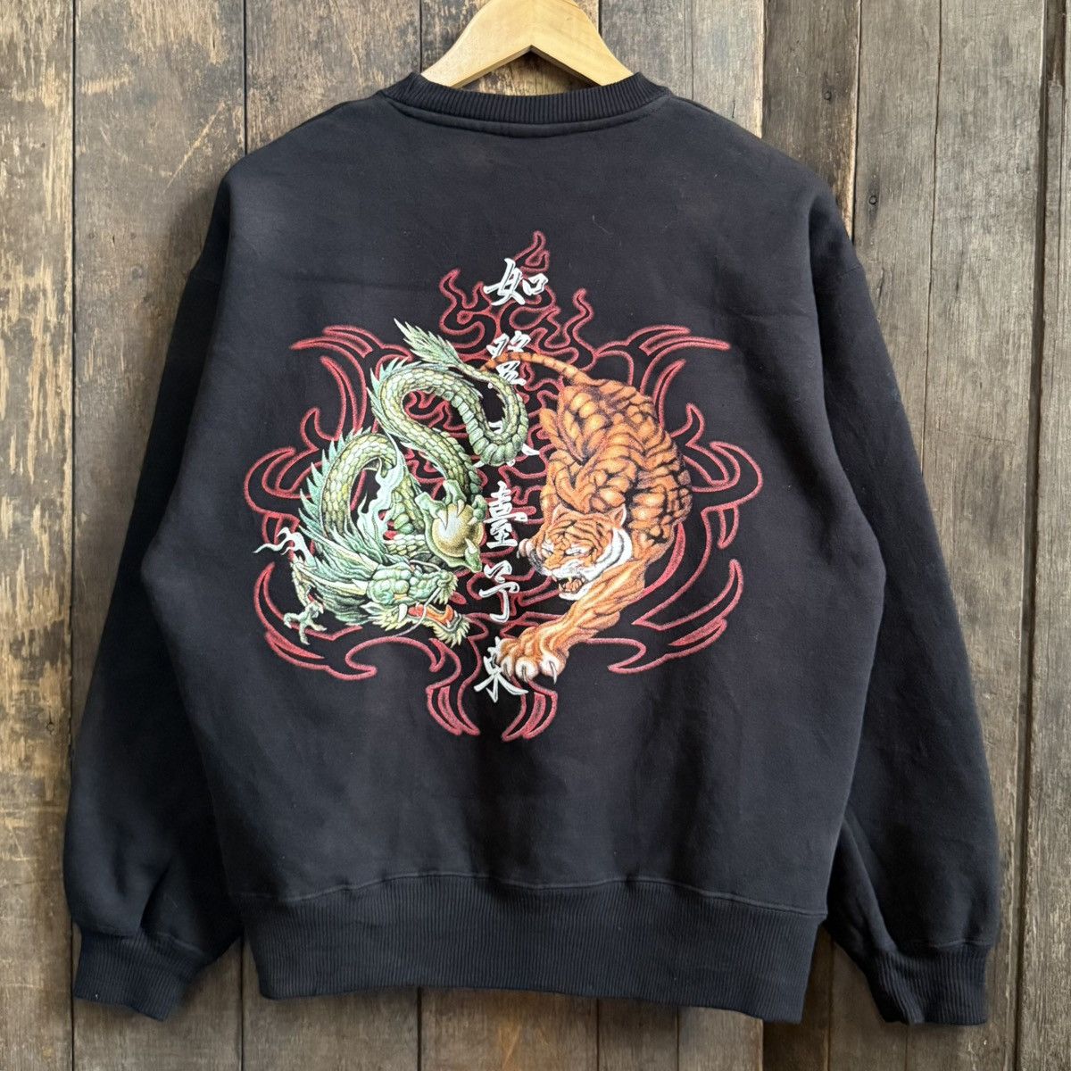 Other Dragon Big Logo Crewneck Sweatshirt Size US L / EU 52-54 / 3 - 1 Thumbnail