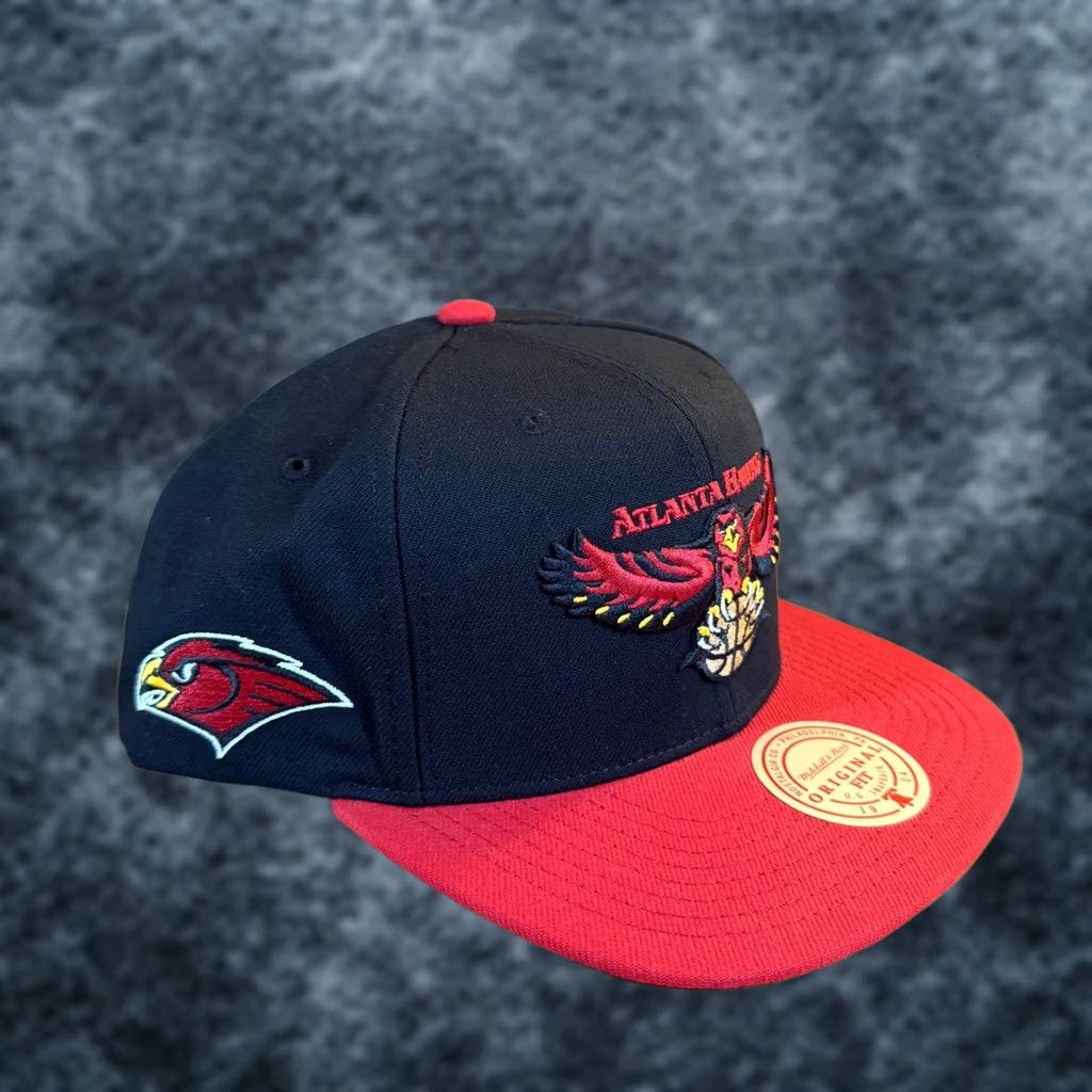 Mitchell & Ness Mitchell & Ness Atlanta Hawks Snapback Hat NWT Black Red NBA Basketball Cap Mens Adjustable One Size Hat Size ONE SIZE - 1 Thumbnail