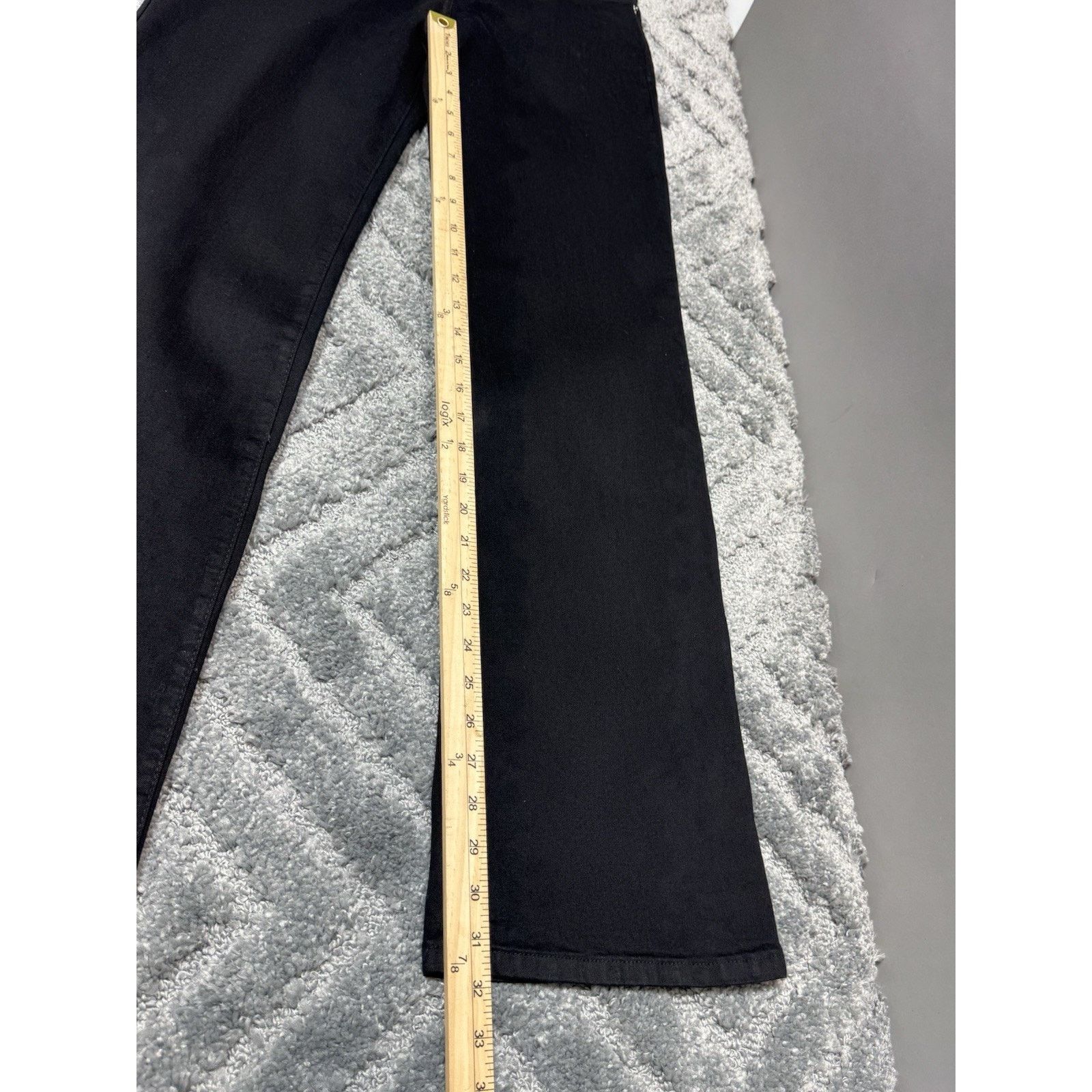 The Unbranded Brand Edikted Black Cut Out Belt Low Rise Flare Jeans L 32”X32” Size 32" / US 10 / IT 46 - 4 Thumbnail