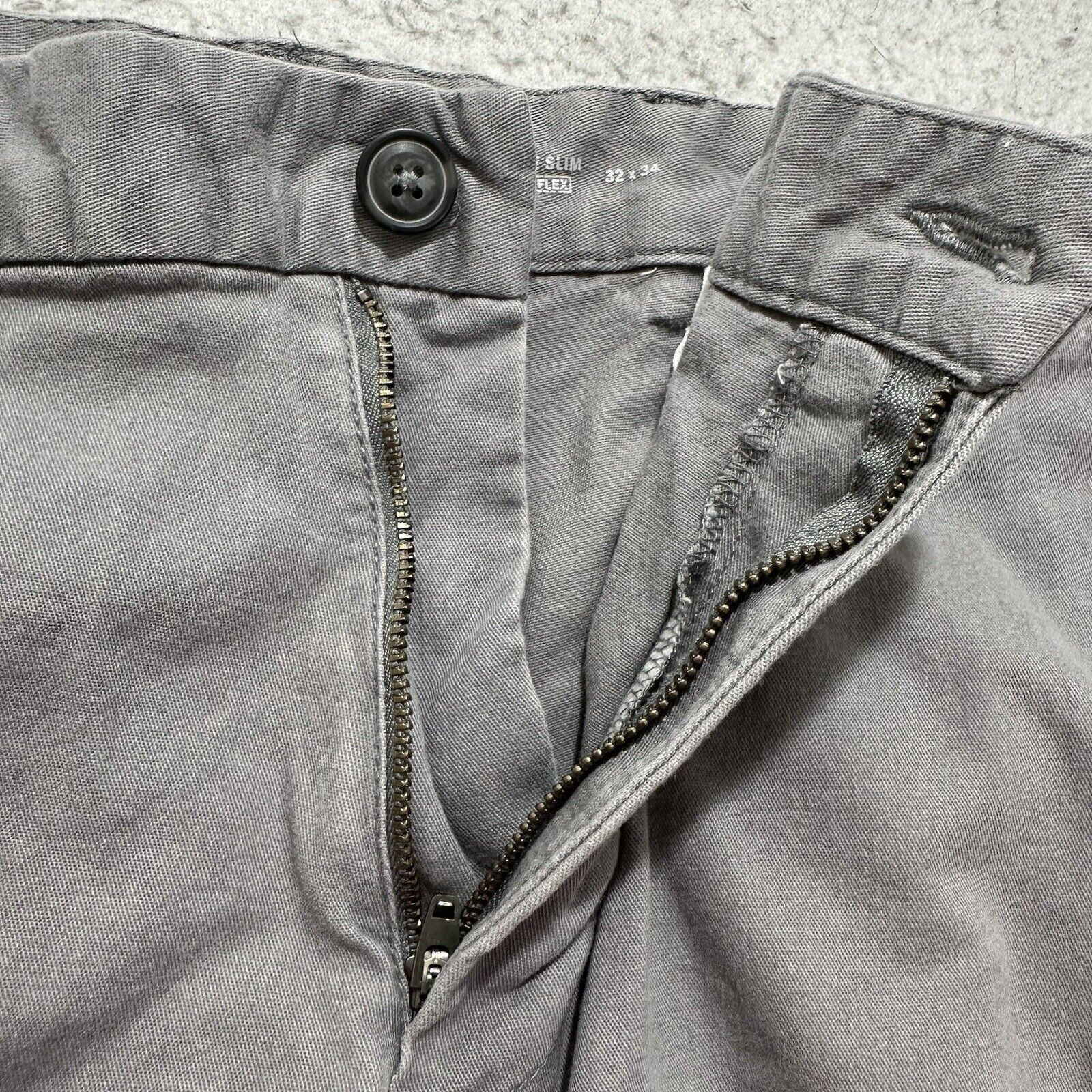 Old Navy Old Navy 32x33 Ultimate Slim Chino Pants Light Gray Flex Size US 32 / EU 48 - 4 Thumbnail