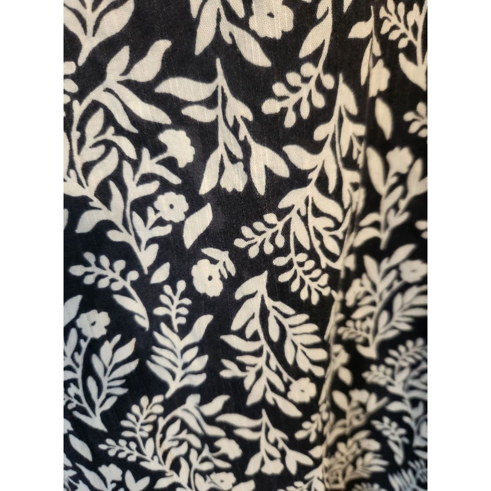 Vintage St Johns Bay Navy Blue Floral Print Short Sleeve Top Shirt Boho 5X Plus Women Size XXL / US 16-18 / IT 52-54 - 3 Thumbnail