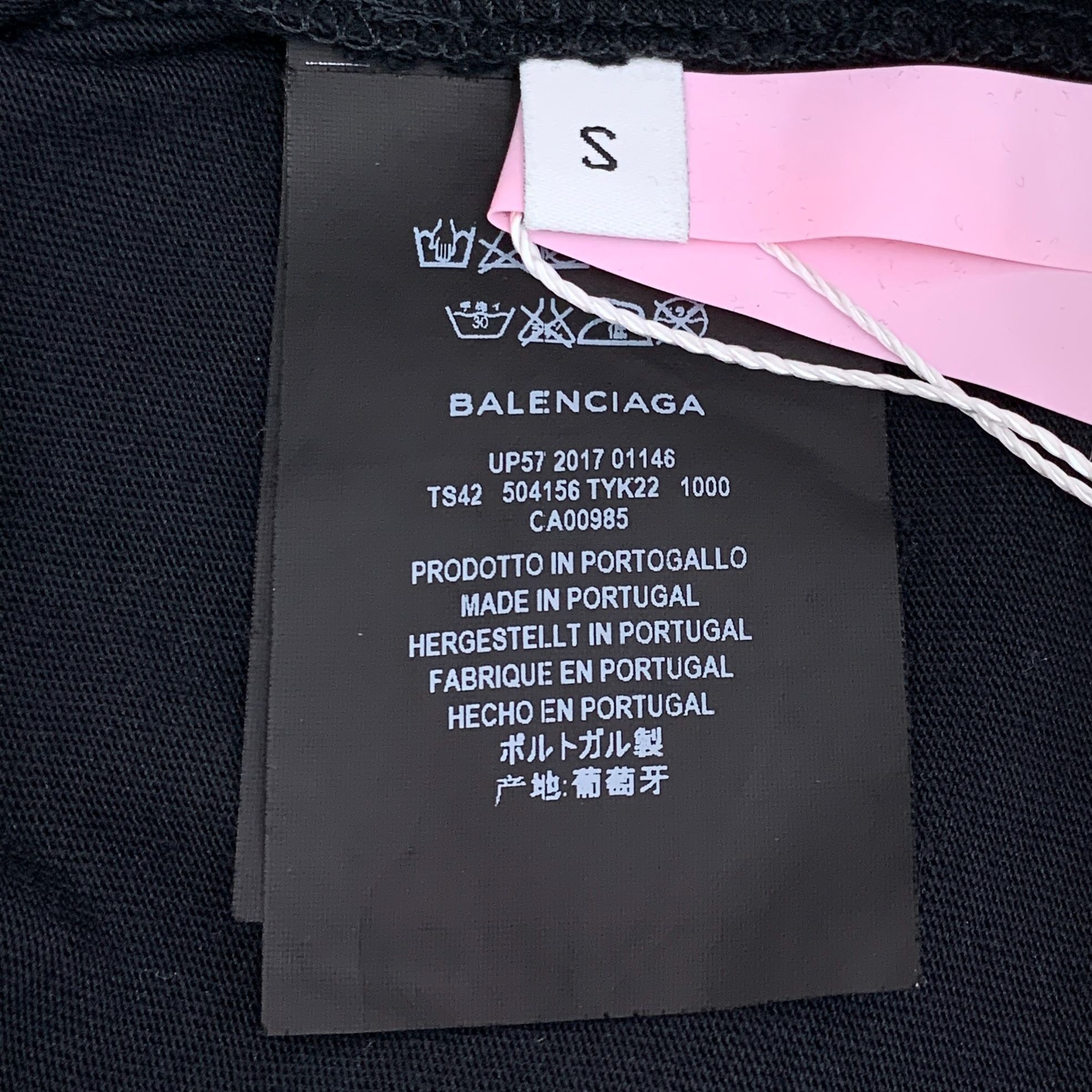 Balenciaga Balenciaga Black Multicolor Letter Print Cotton T-Shirt Size Size S / US 4 / IT 40 - 4 Thumbnail