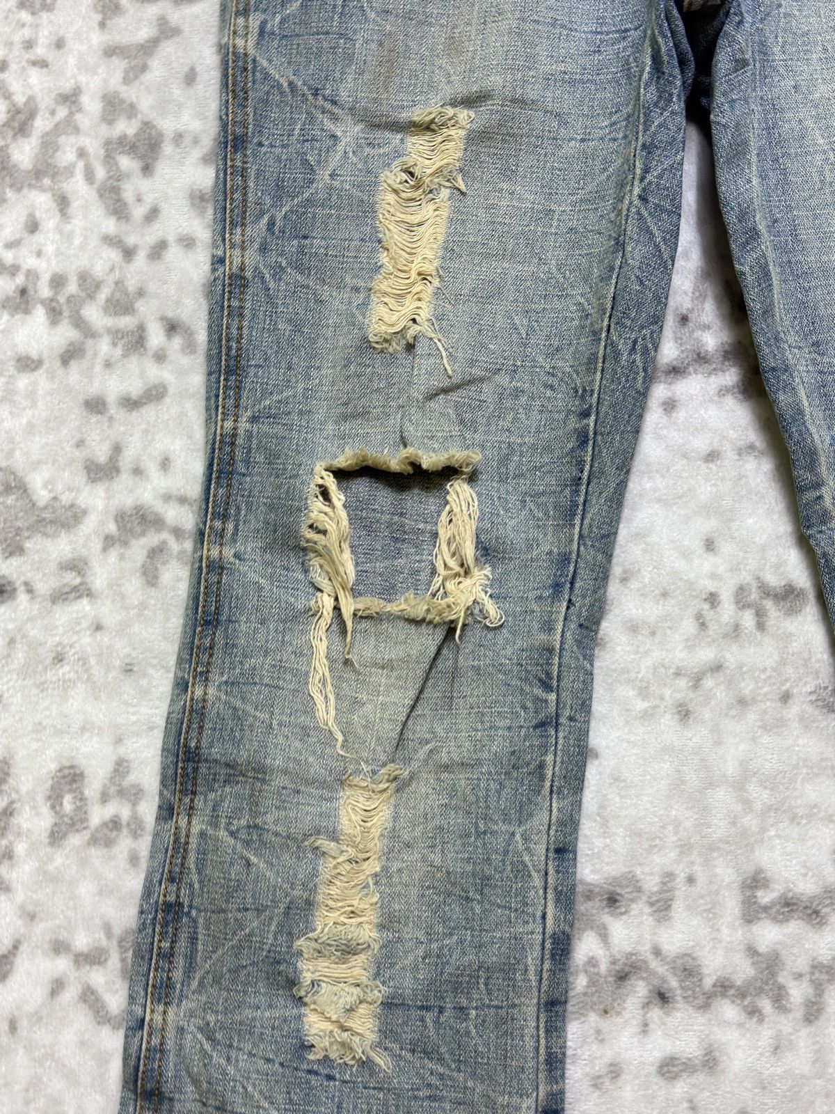 Japanese Brand The M2368 Jeans Streetwear Distressed Flare Unisex Denim Size US 31 - 7 Thumbnail