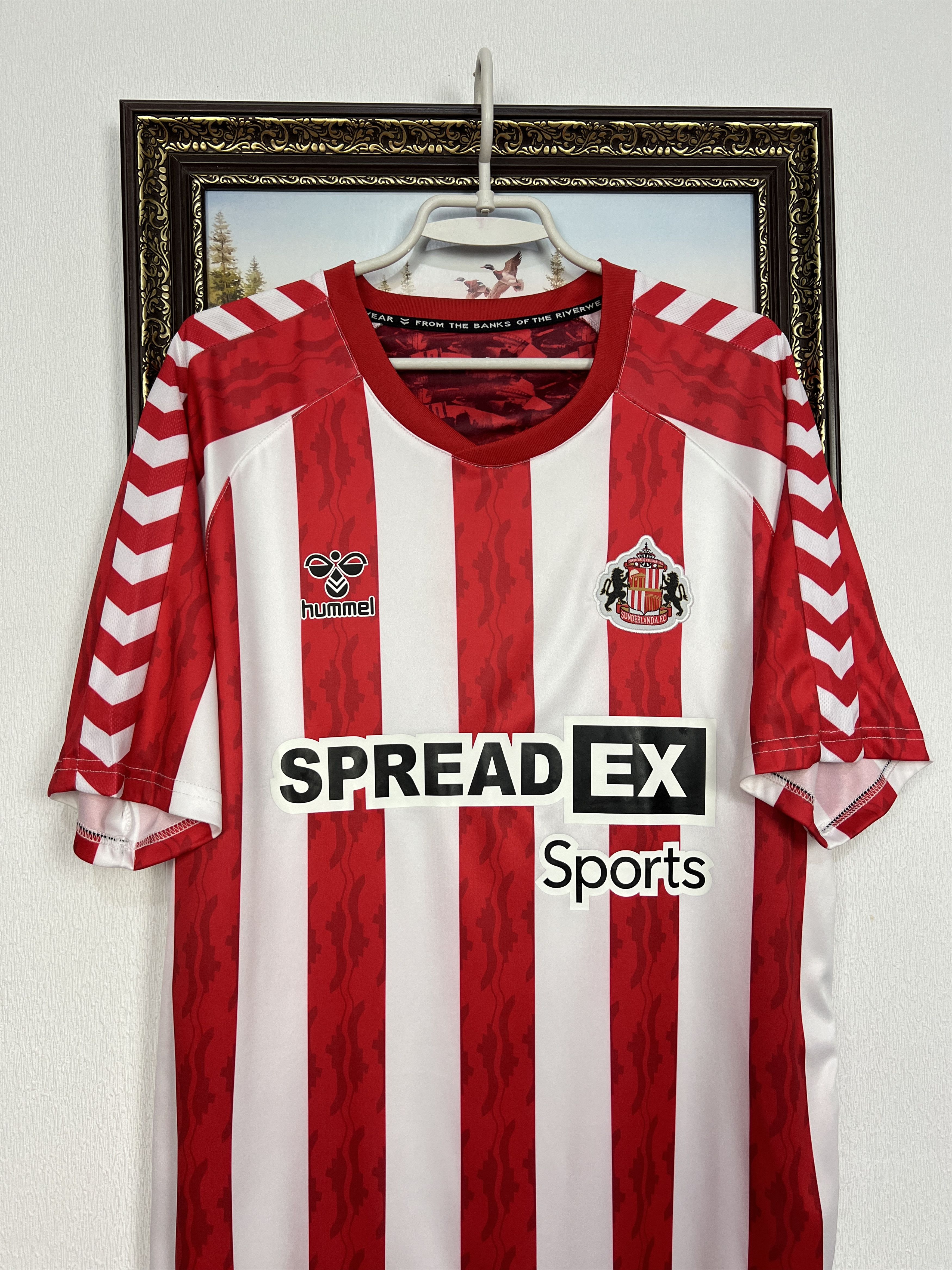 Hummel Sunderland Home football shirt 2024 Soccer Jersey Trikot Size US L / EU 52-54 / 3 - 2 Thumbnail