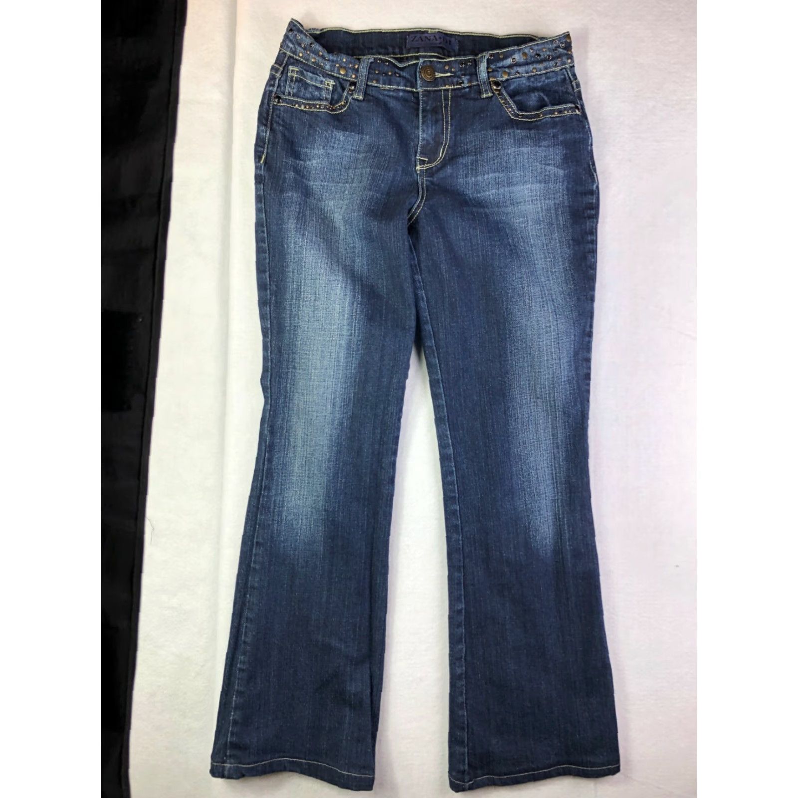 Denime Zana Di Bootcut Jeans Womens Size 8 28x28 Blue Denim Rhinestone Accented Vintage: No Regular Rise Mid 28 in Inseam Zip Closure Cotton Denim Size 30" / US 8 / IT 44 - 2 Thumbnail