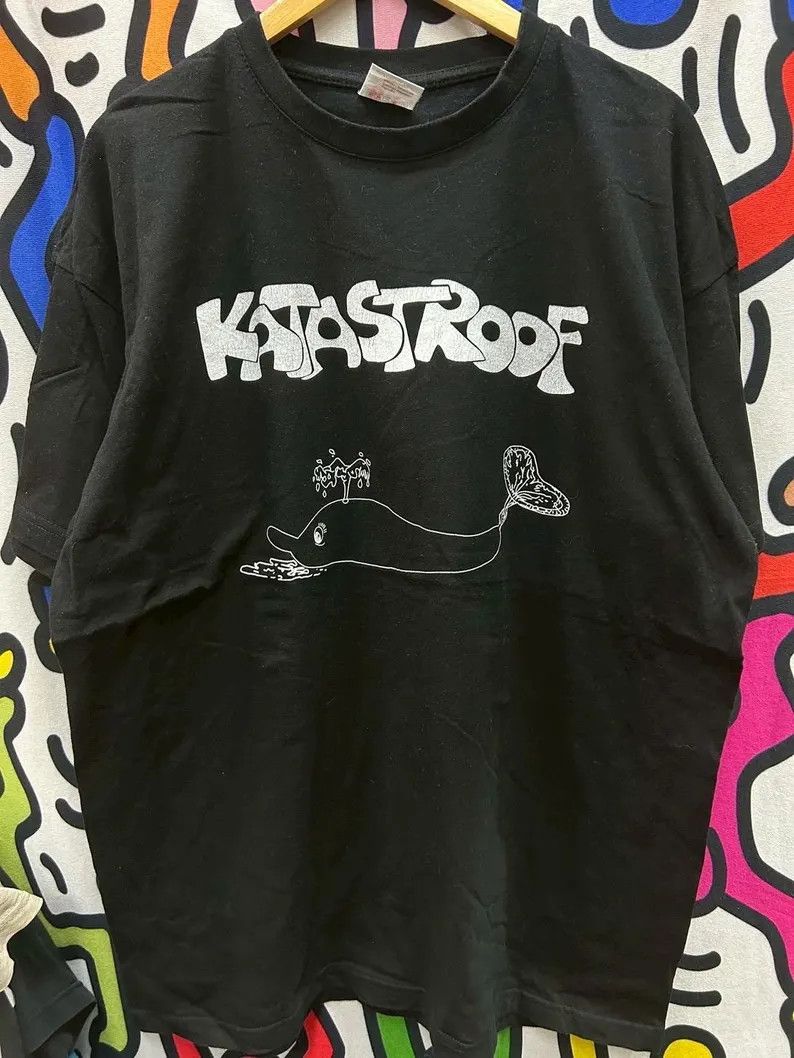 Vintage Vintage 2000s Katastroof Band tshirt size 2XL Size US XXL / EU 58 / 5 - 2 Thumbnail