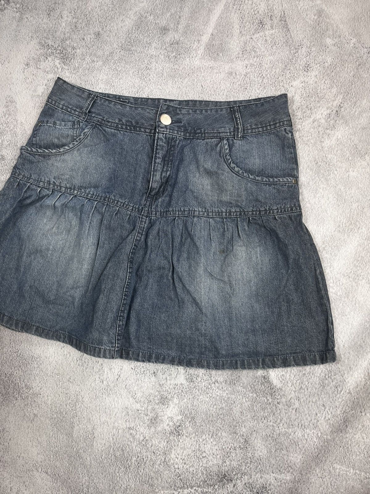 Japanese Brand × Vintage Vintage Y2K flared faded mini skirt Japanese 00s style Size 30" / US 8 / IT 44 - 3 Thumbnail
