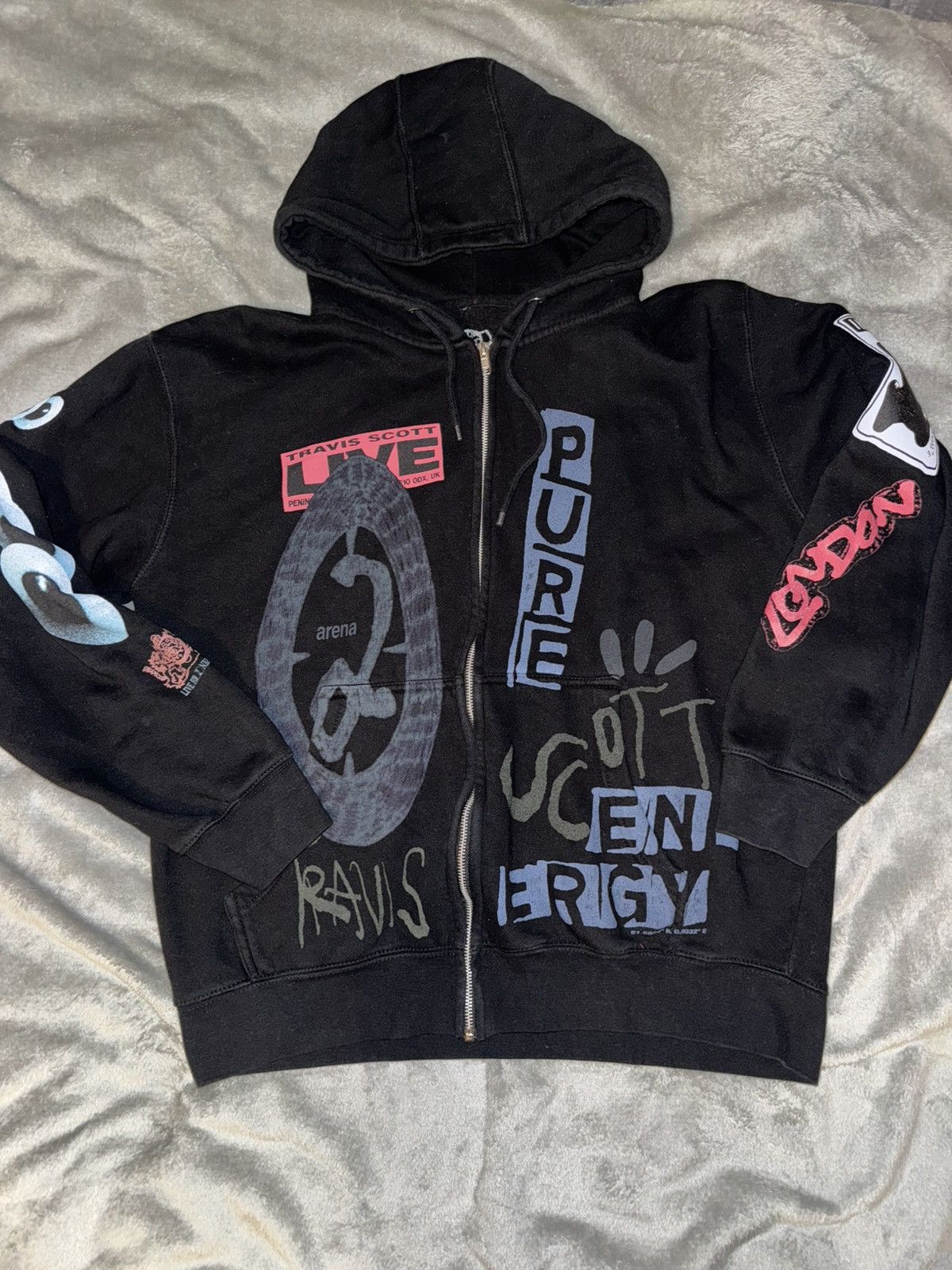 travis scott x kaws sweatshirt