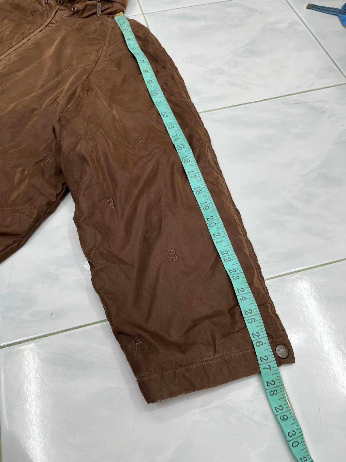 Burberry 🔥🔥🔥STEALS VINTAGE BURBERRYS JACKET Size M / US 6-8 / IT 42-44 - 19 Thumbnail
