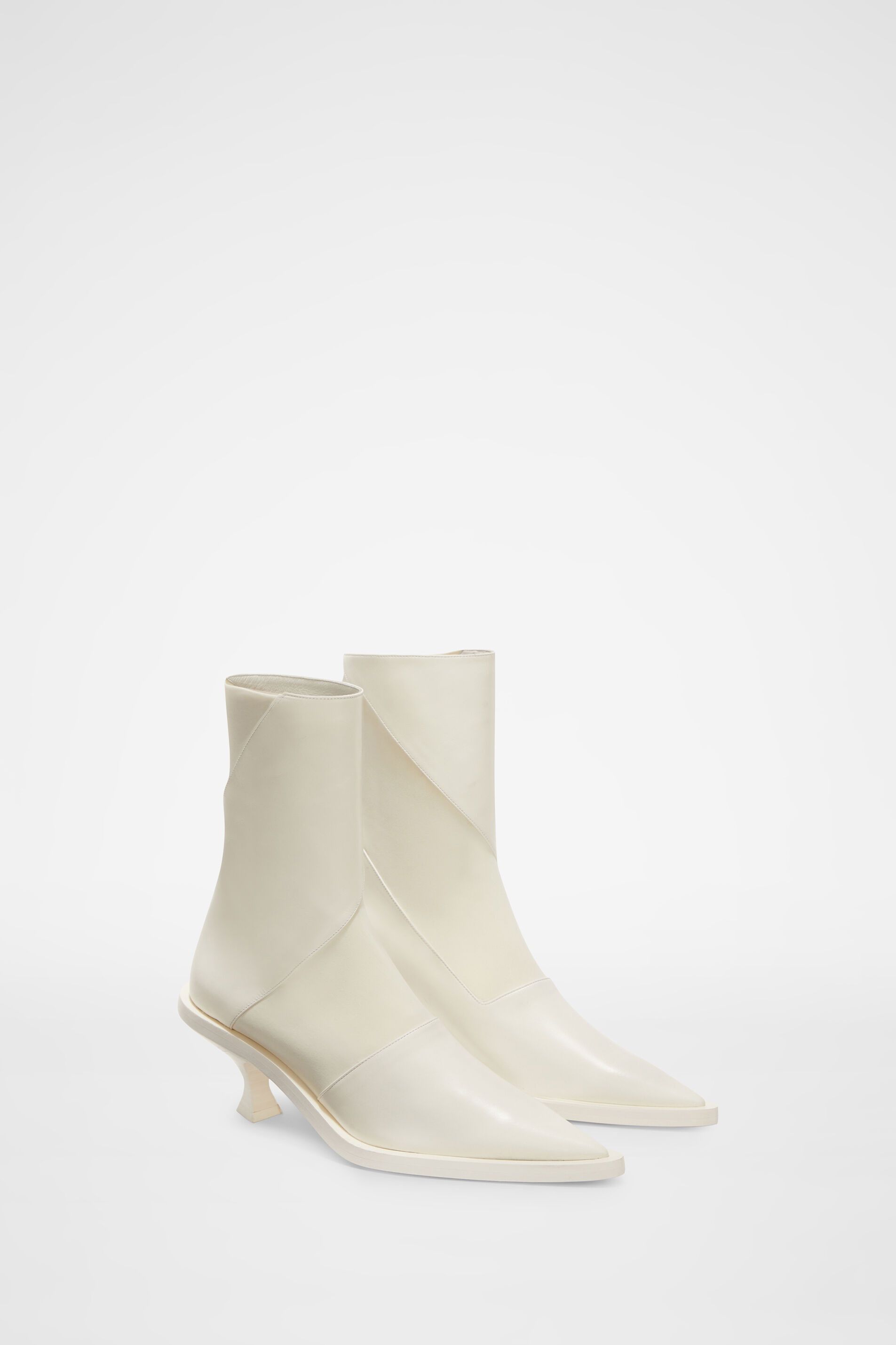 Jil Sander o1y1025 Ankle Boots in White Size US 8 / IT 38 - 2 Thumbnail
