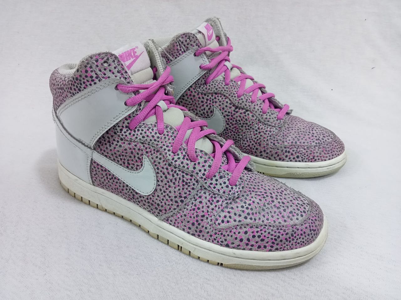Nike Wmns Dunk High Skinny Print 'Medium Grey Laser Purple' 9 US Size US 9 / IT 39 - 3 Thumbnail
