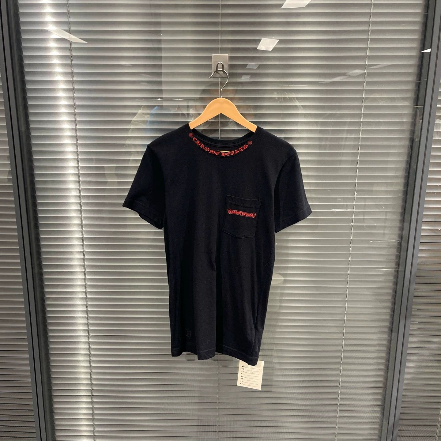 Chrome Hearts Chrome Hearts Scroll Red Cross Print S Tee Near New Size S / US 4 / IT 40 - 2 Thumbnail