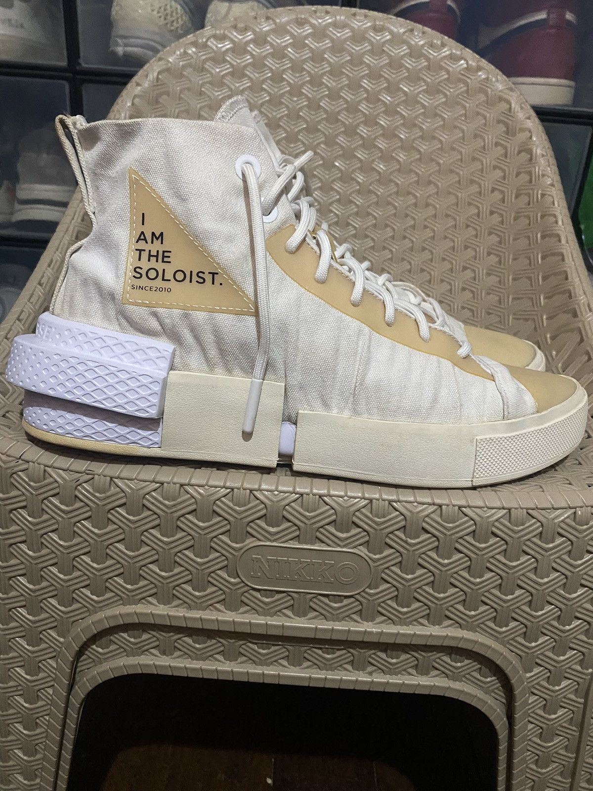 Converse × Takahiromiyashita The Soloist. Converse x Takahiromiyashita The Soloist all star disrupt CX Size US 7 / EU 40 - 2 Thumbnail