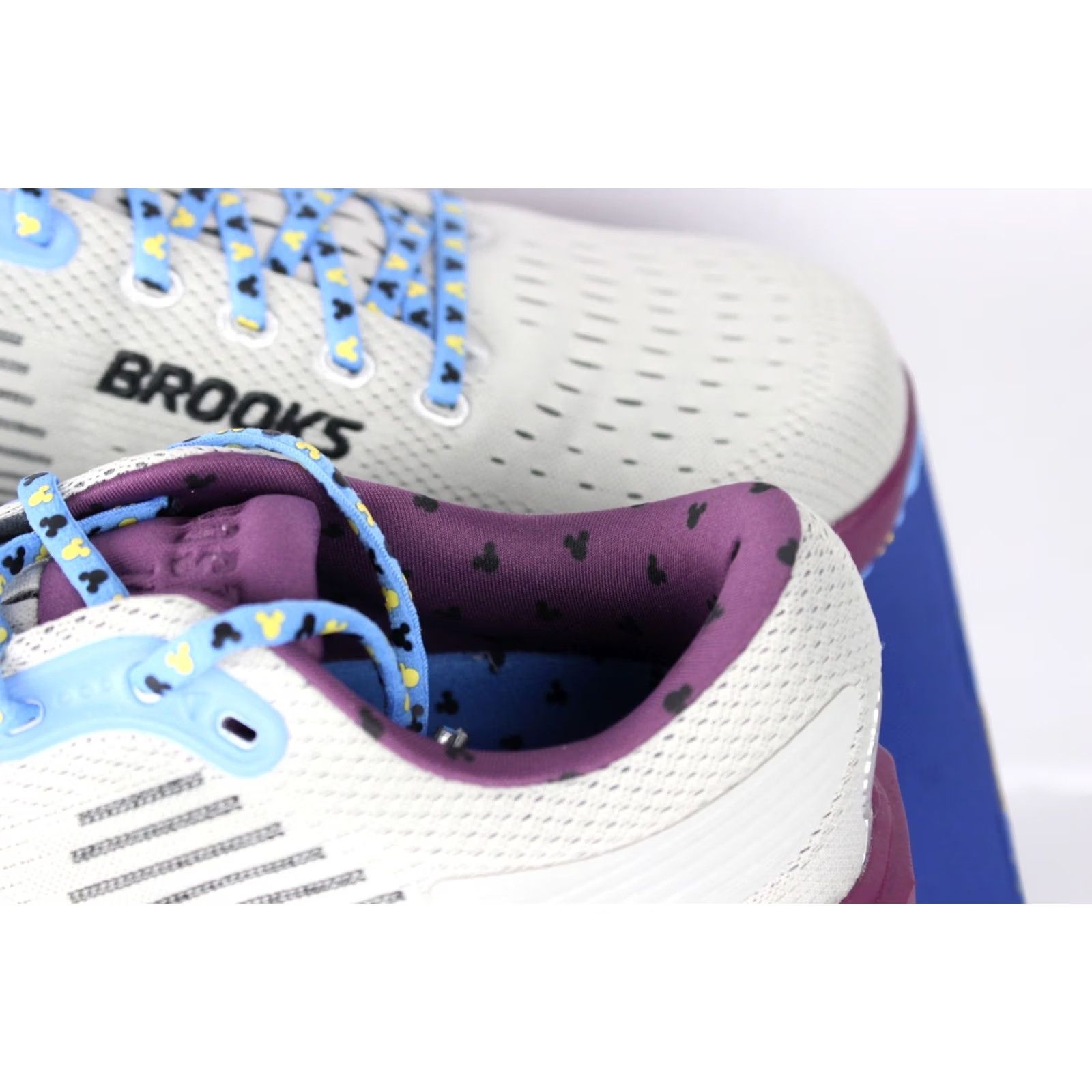 Brooks Brooks Ghost Max 3 Wine & Dine 2025 Women's Size 11.5 Grey Athletic Shoe Size US 10 / IT 40 - 5 Thumbnail