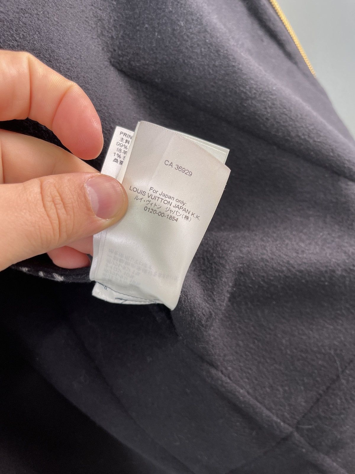 Louis Vuitton Louis Vuitton reversible Size US L / EU 52-54 / 3 - 11 Thumbnail