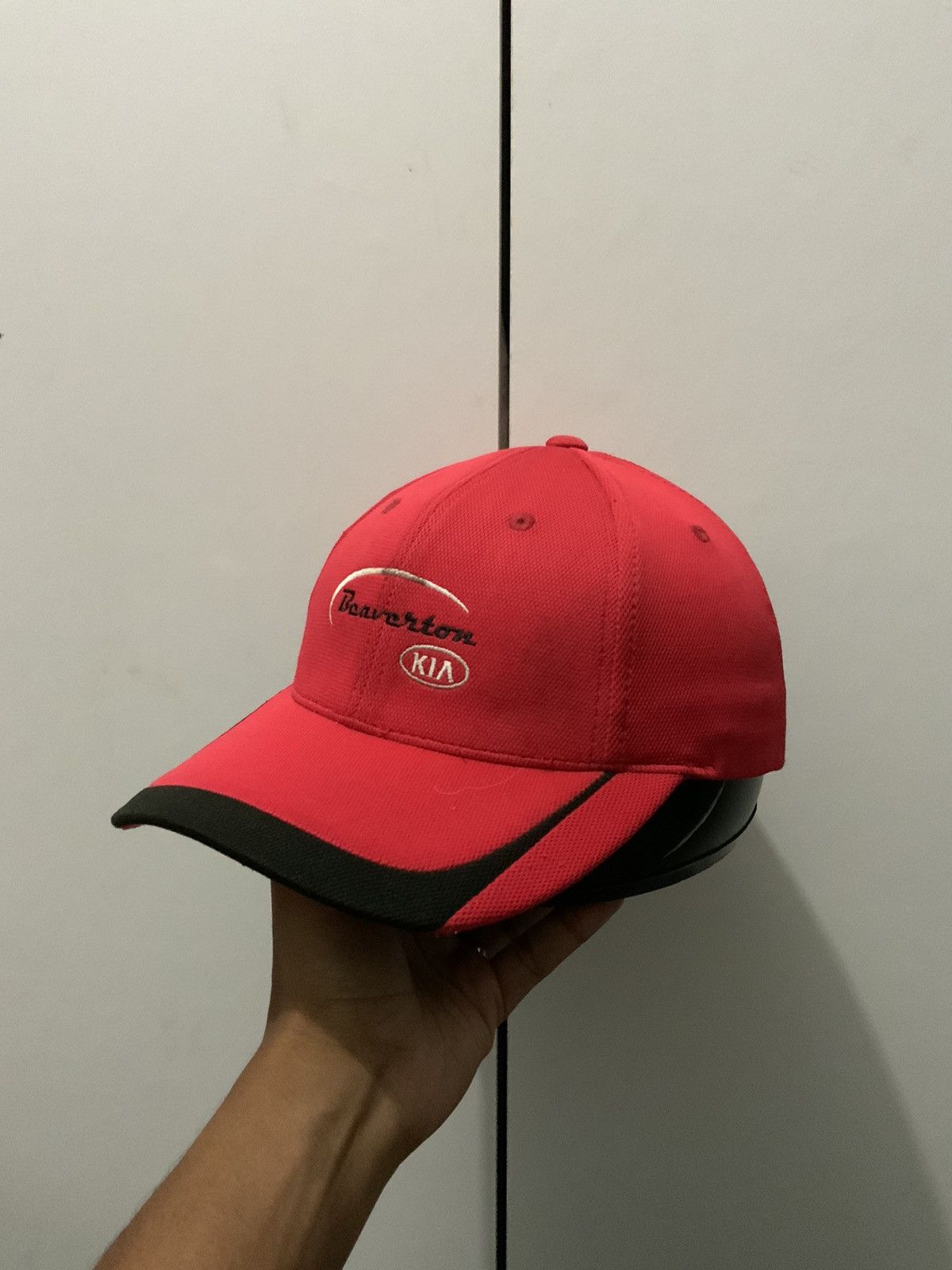 Japanese Brand Beaverton KIA Archive Red Hat Size ONE SIZE - 2 Thumbnail