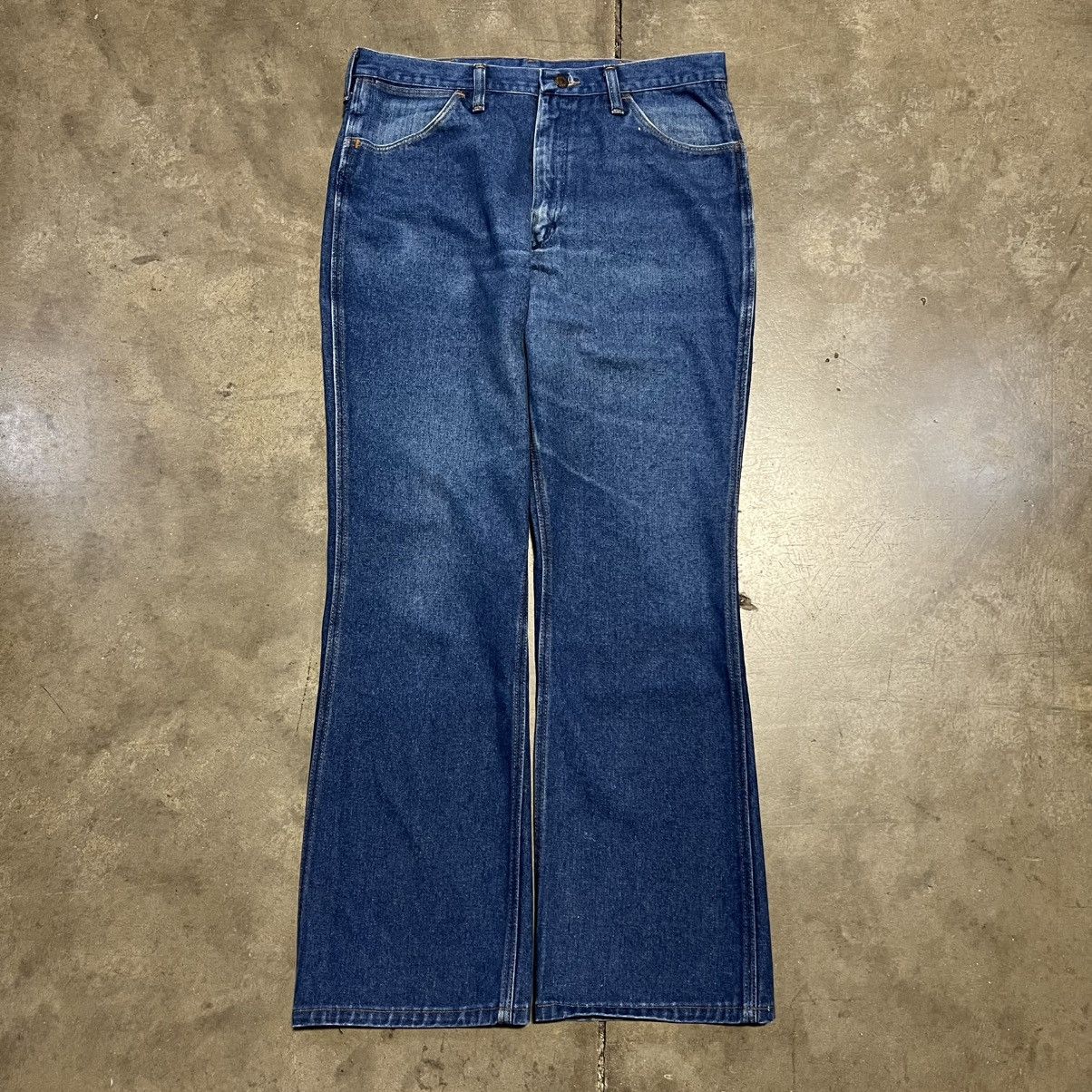 Vintage 80s Wrangler Boot Cut Denim Jeans 945DEN Cowboy USA