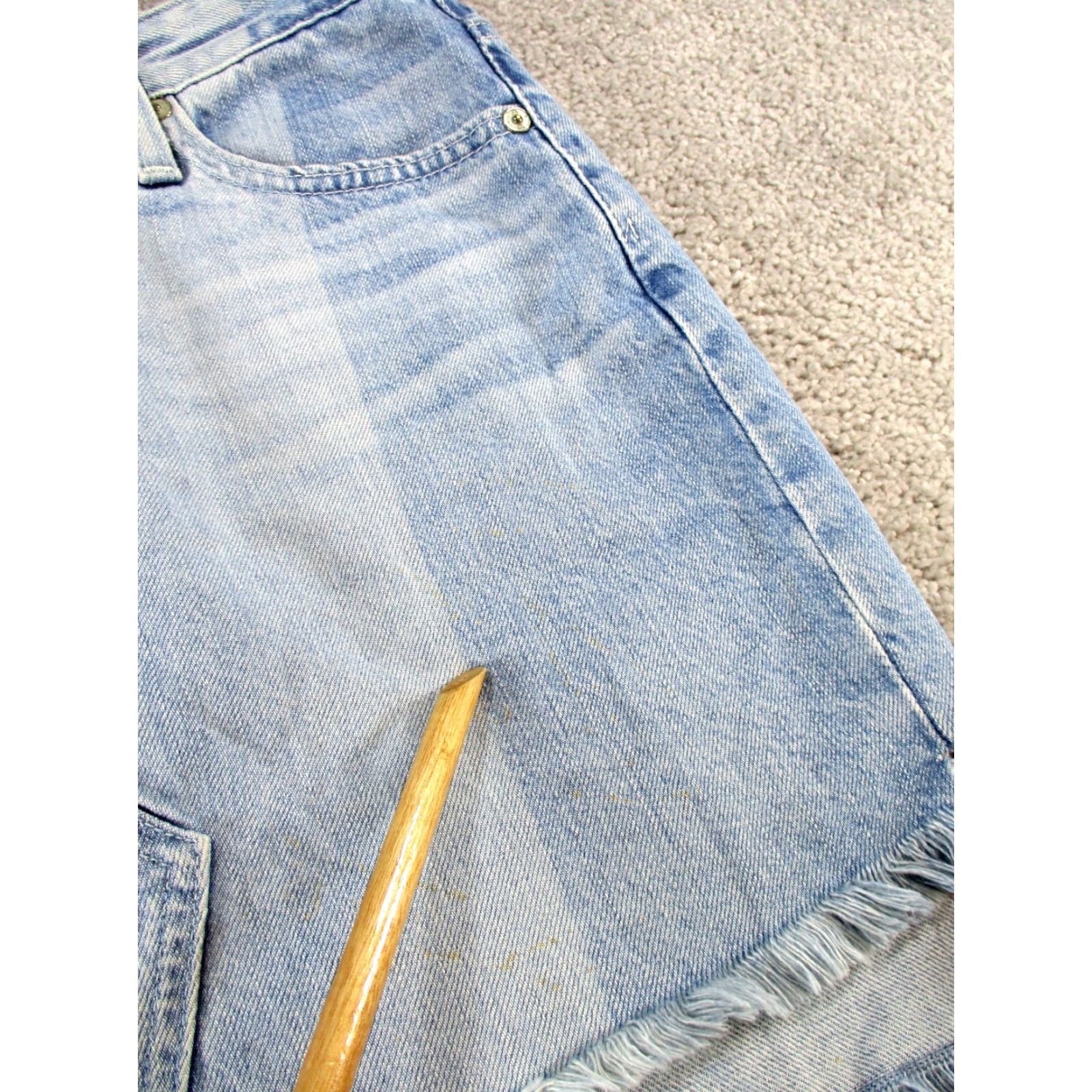 Denime VINTAGE Adriano Goldschmied Mini Skirt Womens 25 Light Denim Blue Short Zip Zipper AG Size 42" / US 20 - 3 Thumbnail