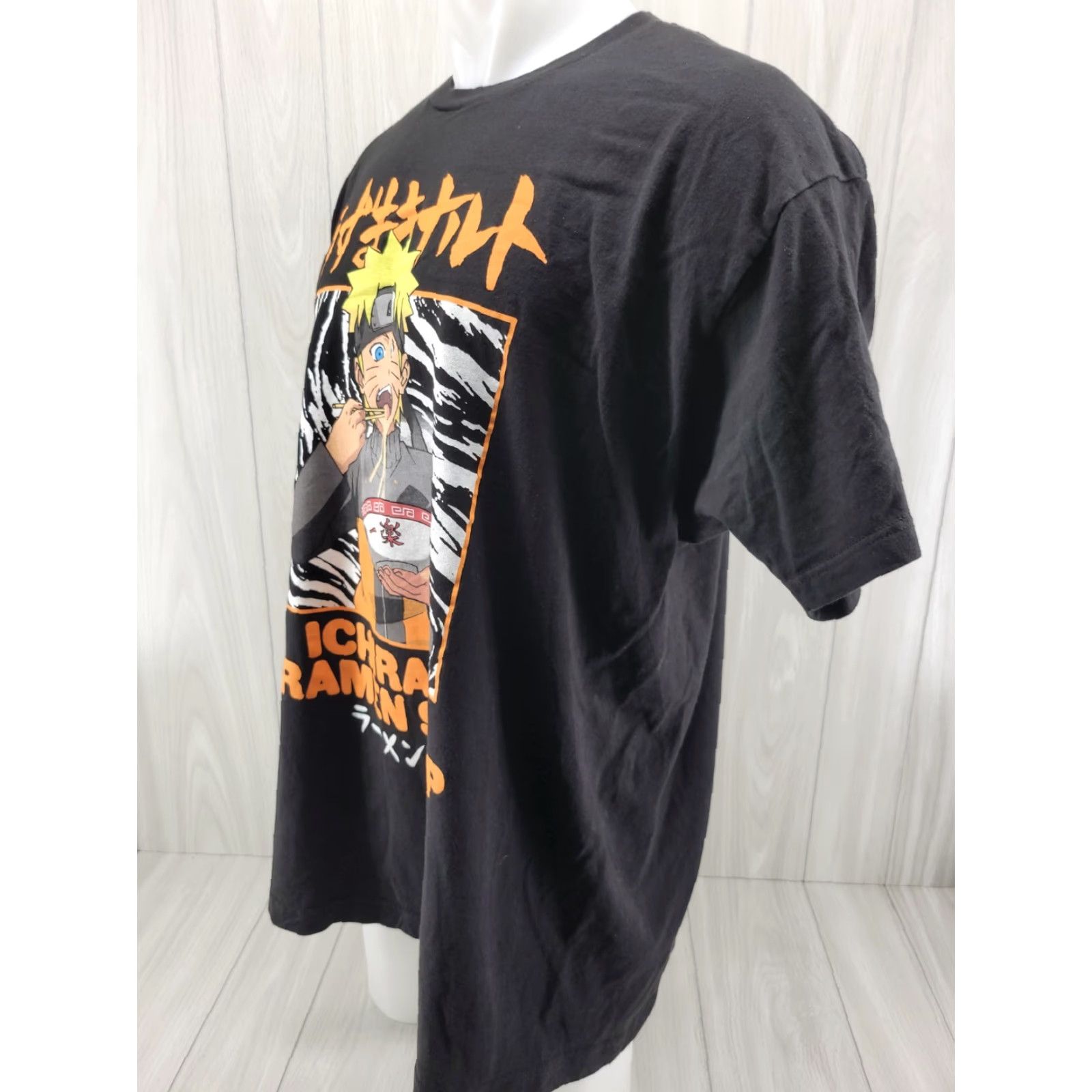 Vintage Naruto Mens Tshirt Ichiraku Ramen Shop Anime Tshirt 2XL Black Shirt Mens Graphic Tee Naruto Logo Graphic Print Naruto Shirt Size US XXL / EU 58 / 5 - 2 Thumbnail