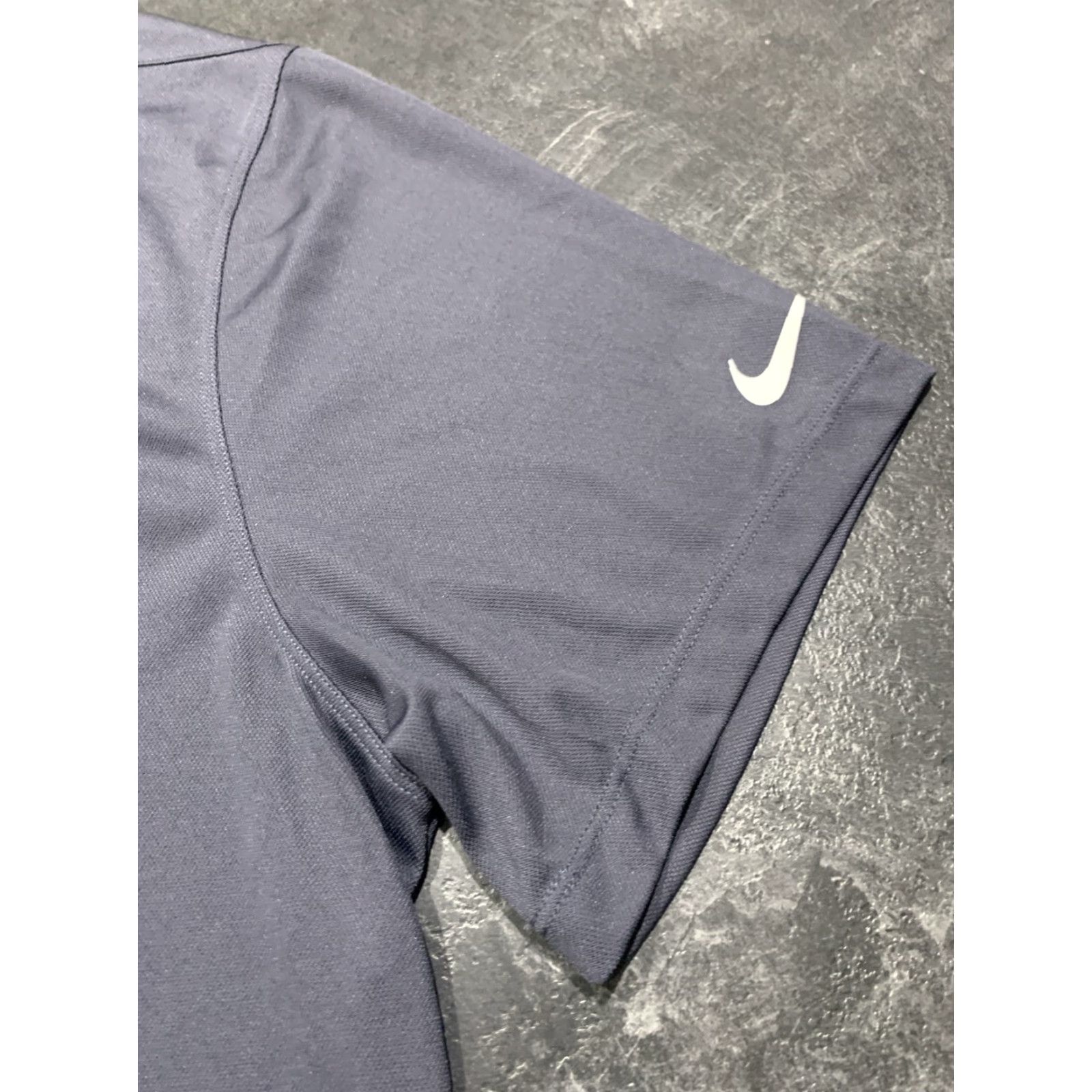 Nike NIKE Athletic Fit XL Gray Polo Shirt Mens Size US XL / EU 56 / 4 - 2 Thumbnail