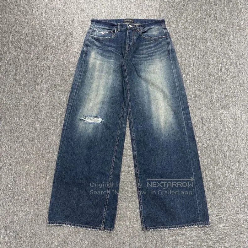 Balenciaga Balenciaga Washed Distressed Denim Jeans. Size US 28 / EU 44 - 1 Thumbnail