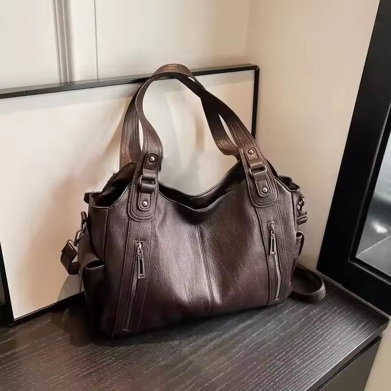 Japanese Brand Soft Interior Compartment Shoulder Bag Size ONE SIZE - 3 Thumbnail