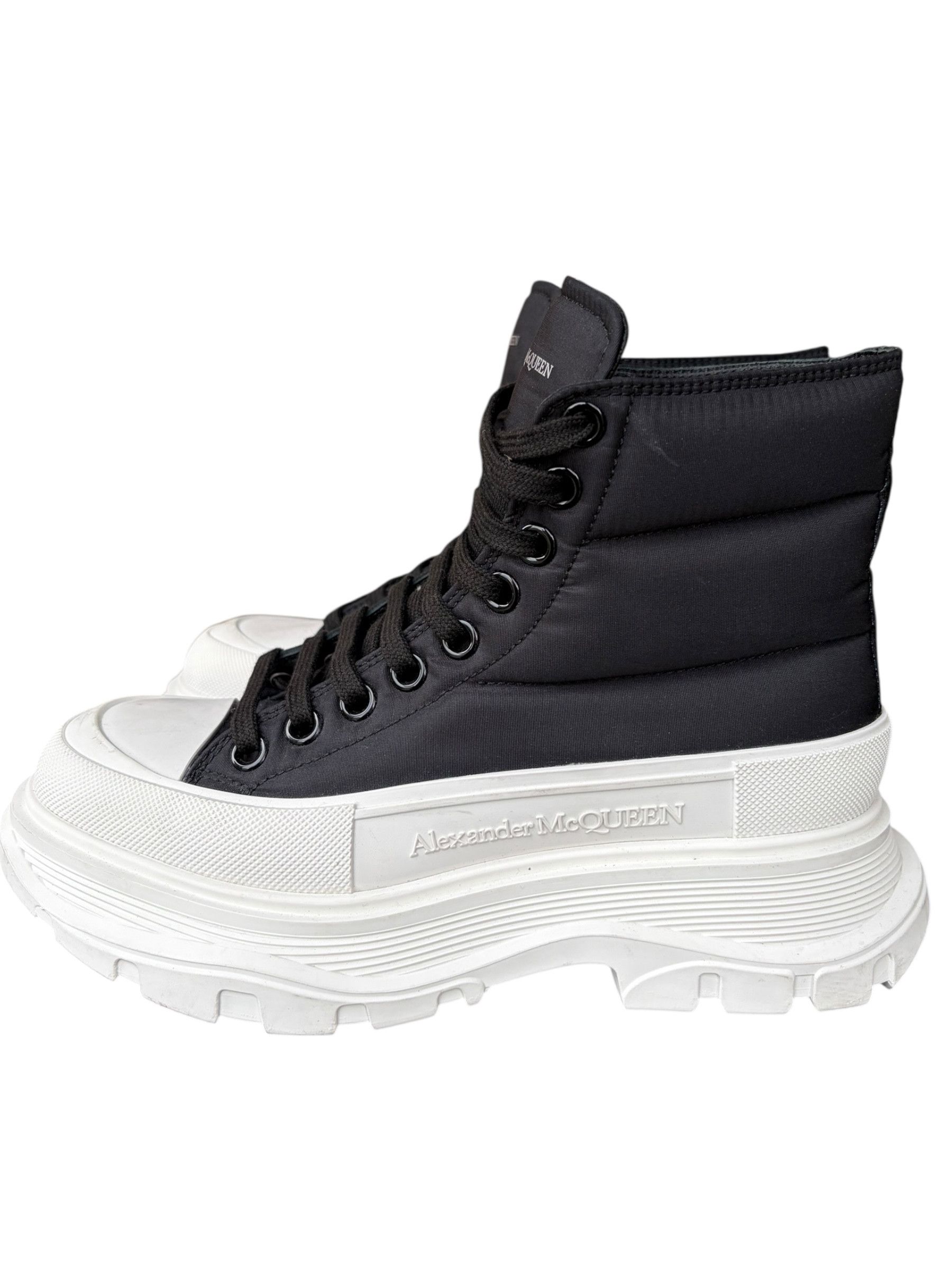 Alexander McQueen Alexander McQueen Black Puffer Slick High-Top Sneakers Size US 7 / IT 37 - 3 Thumbnail