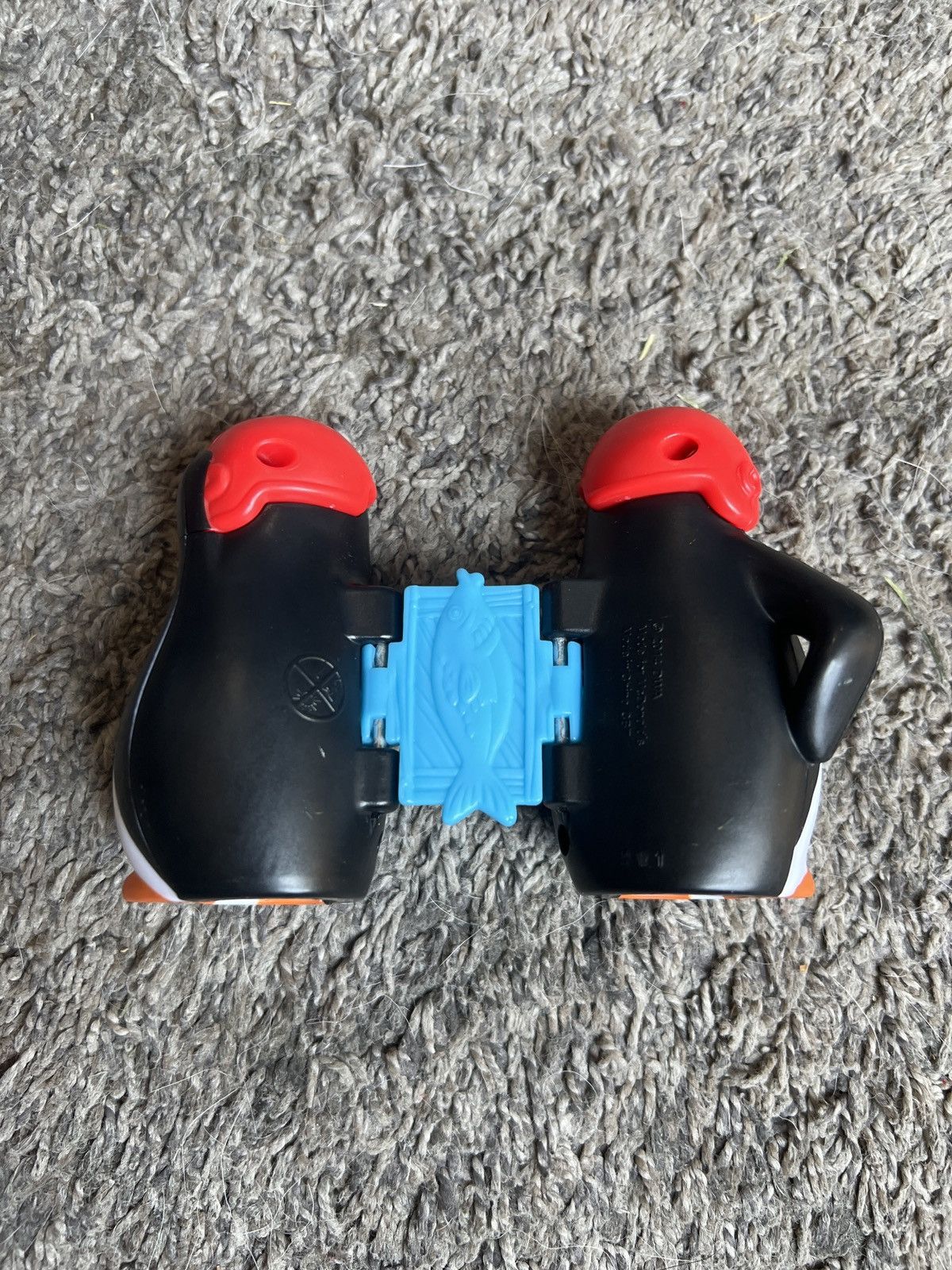 Hypebeast 2014 McDonald’s DreamWorks Penguins Of Madagascar Binoculars Size ONE SIZE - 2 Thumbnail