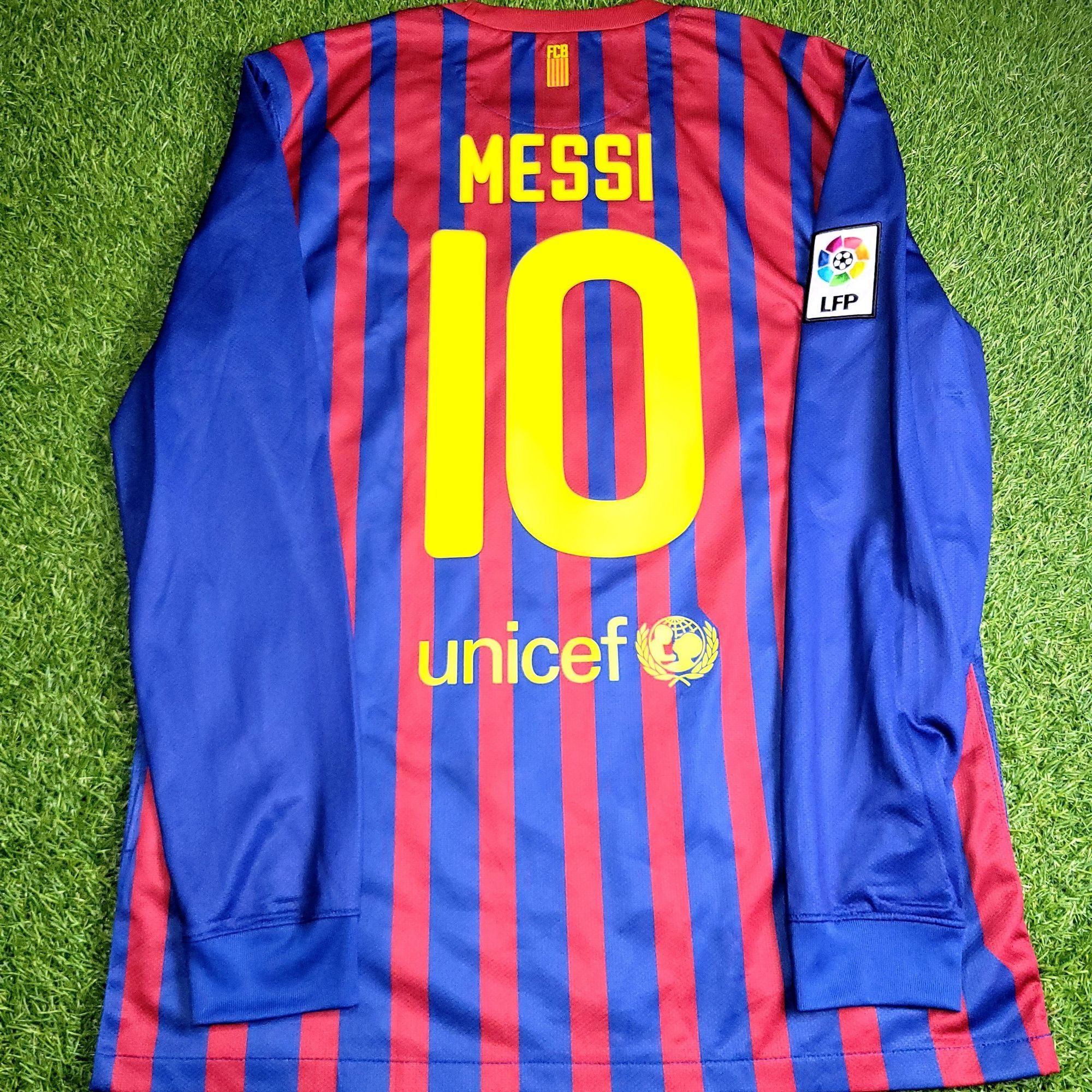 Nike Messi Barcelona 2011 2012 Long Sleeve Soccer Jersey Shirt L Size US L / EU 52-54 / 3 - 1 Thumbnail