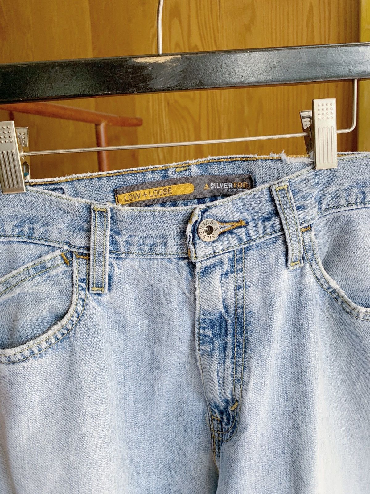 Levi's Vintage Levi’s Silvertab Sun Faded Shahiko Distressed Jeans Size US 28 / EU 44 - 8 Thumbnail