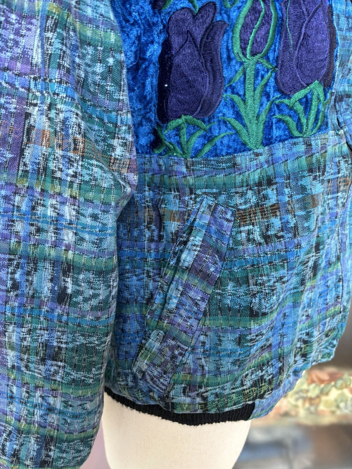 Vintage Vintage Guatemala Embroidered Bomber Jacket Size M / US 6-8 / IT 42-44 - 6 Thumbnail