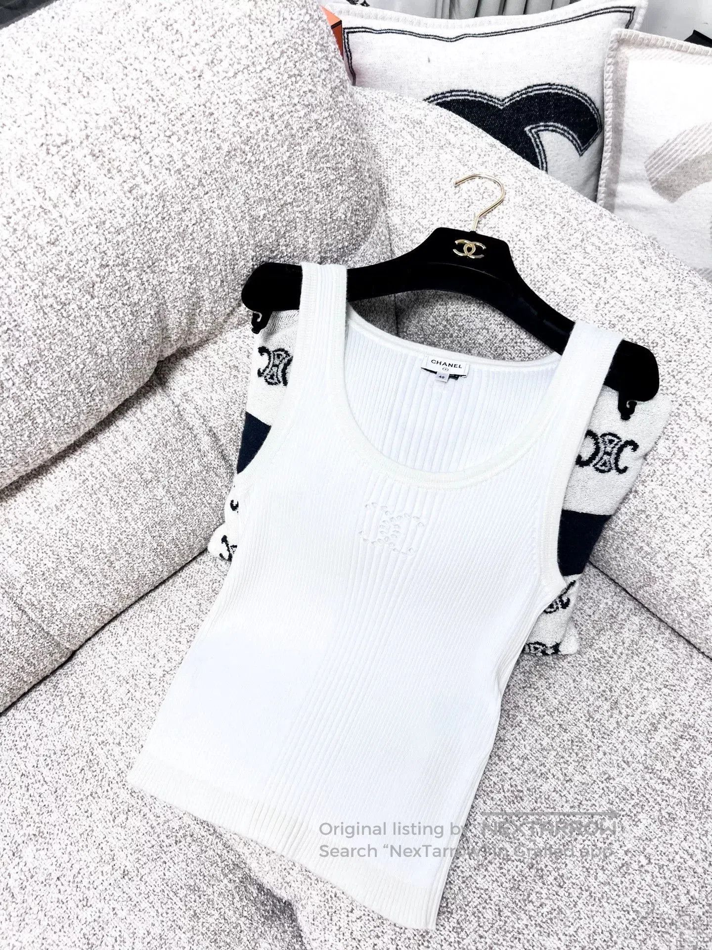 Chanel Chanel 25C White Knit Sleeveless Top. Size US L / EU 52-54 / 3 - 2 Thumbnail