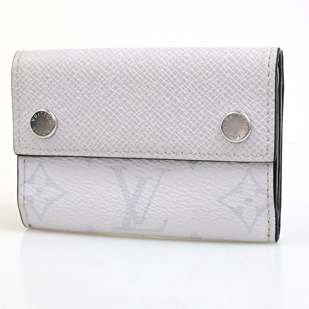 Louis Vuitton Louis Vuitton Discovery Wallet Monogram Taigarama Size ONE SIZE - 1 Thumbnail