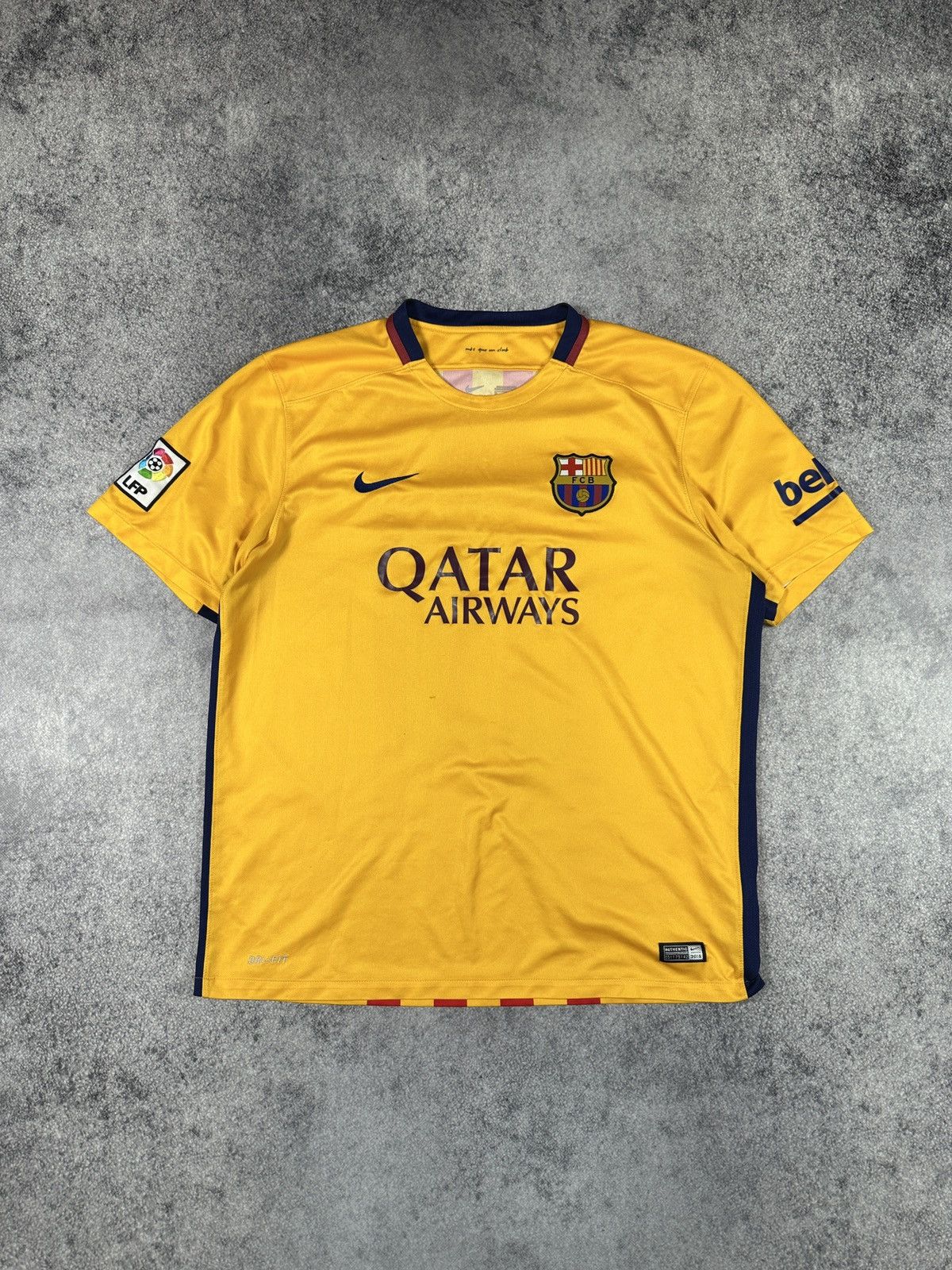 Nike Vibtage Nike F.C.Barcelona Soccer Jersey Blokecore XL Rare Size US XL / EU 56 / 4 - 1 Thumbnail
