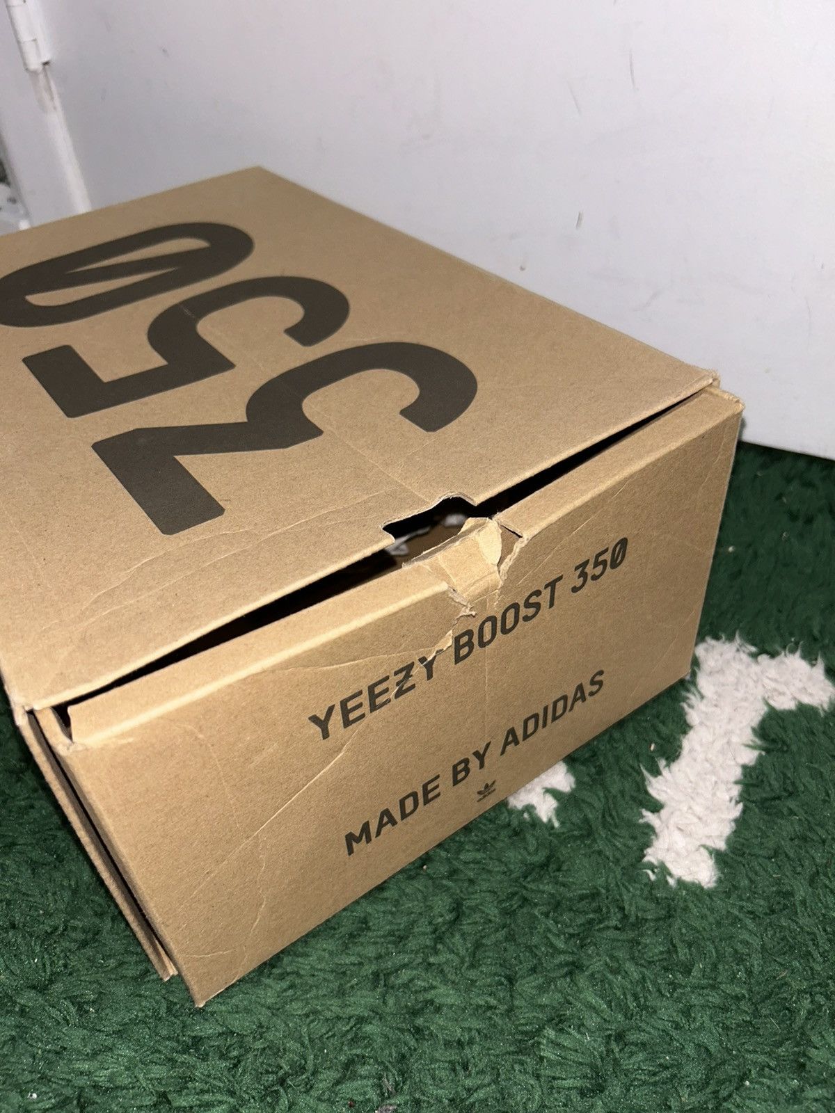 Adidas Yeezy 350 linen preowned with box no insoles Size US 9.5 / EU 42-43 - 8 Thumbnail
